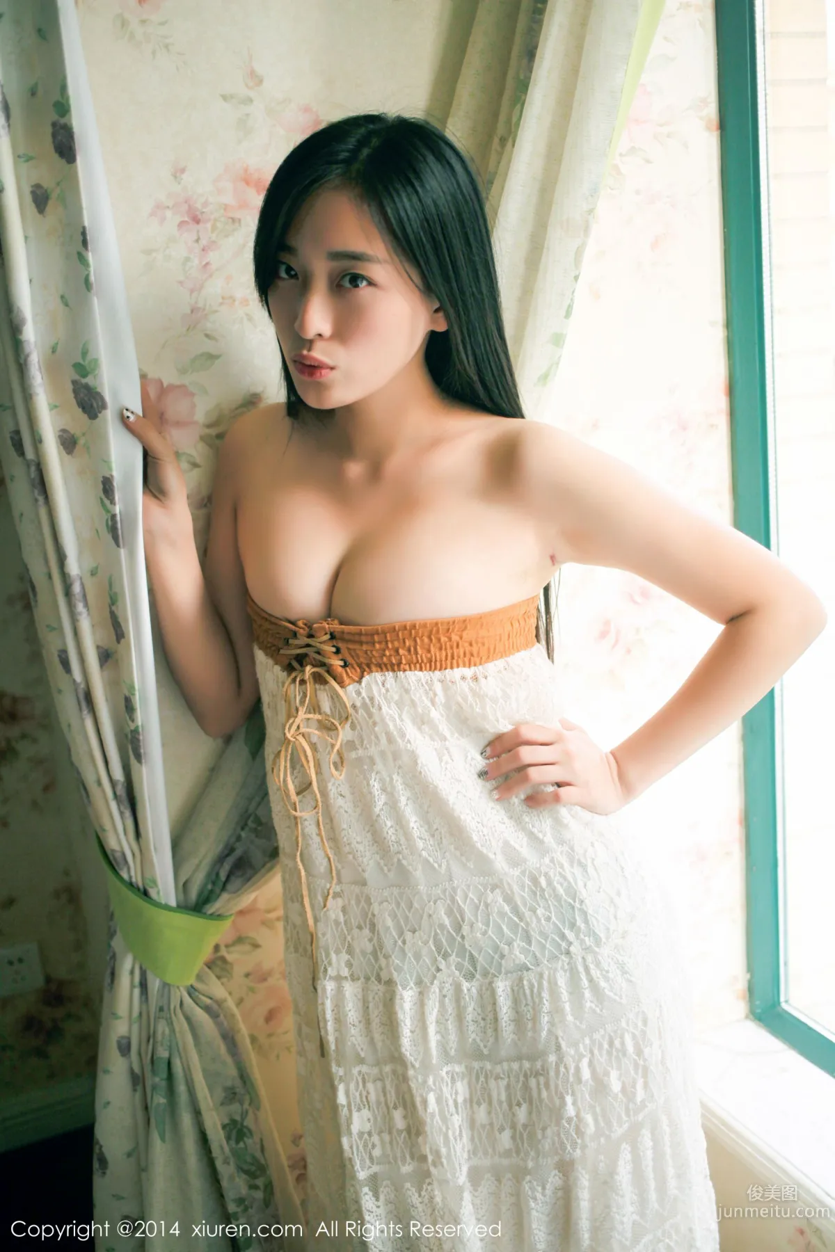 Qiaoyi joy, The Model with an Impressive Bust [XiuRen] No.246 Photo Set photo 37