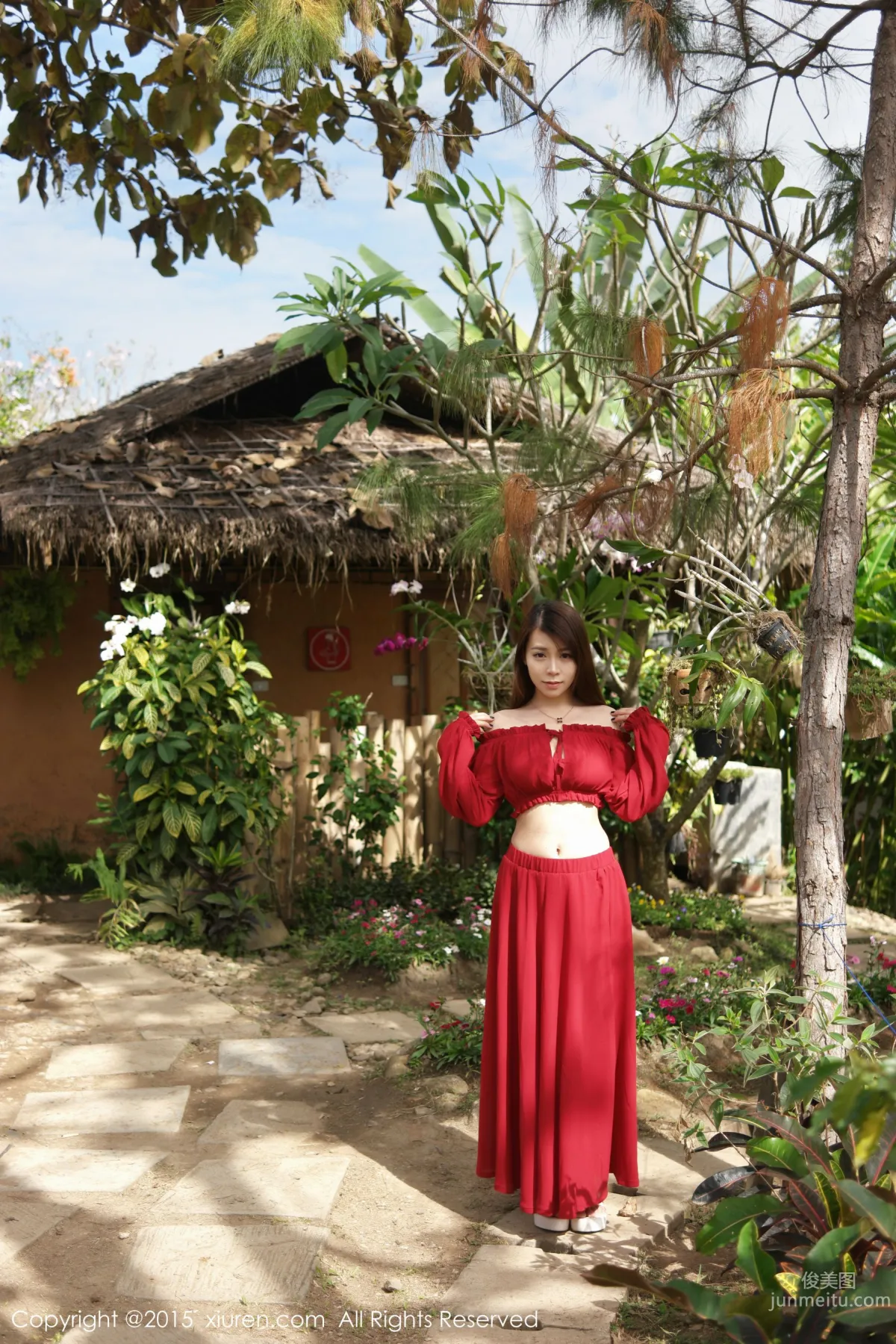 vetiver Jiabao Beier, Thailand Travel Shoot Long Dress Goddess Series [XiuRen] No.303 Photo Set photo 10