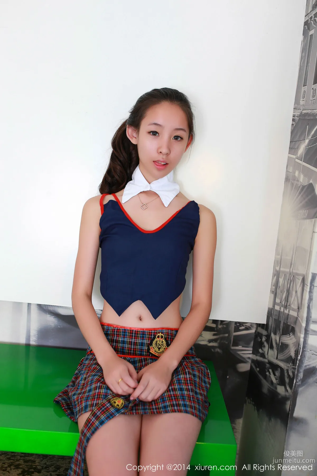 Zixuan Crystal, Uniform Private Shoot Series [XiuRen] No.241 Photo Set photo 12