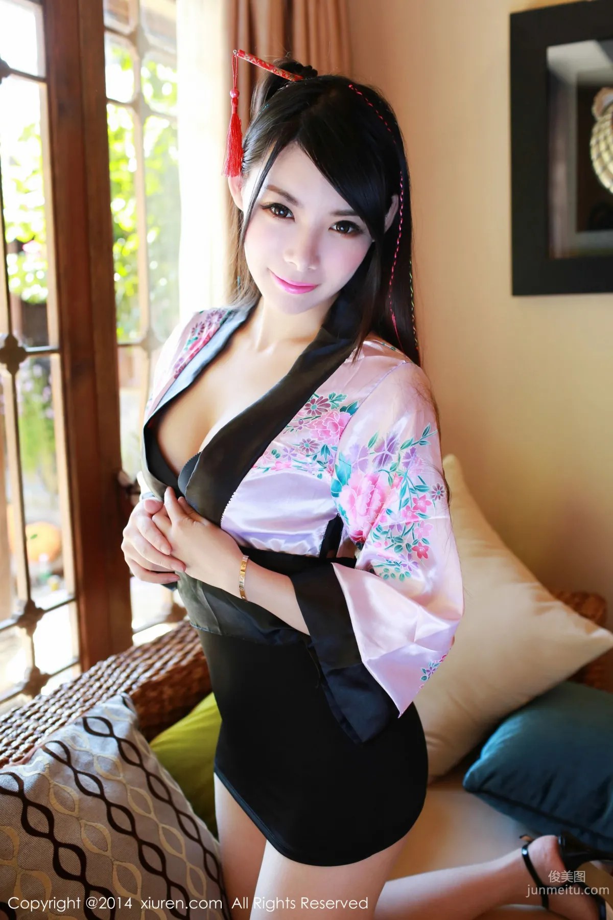 MARA Jiang, Lijiang Travel Shoot Qipao Series [XiuRen] No.229 Photo Set photo 54