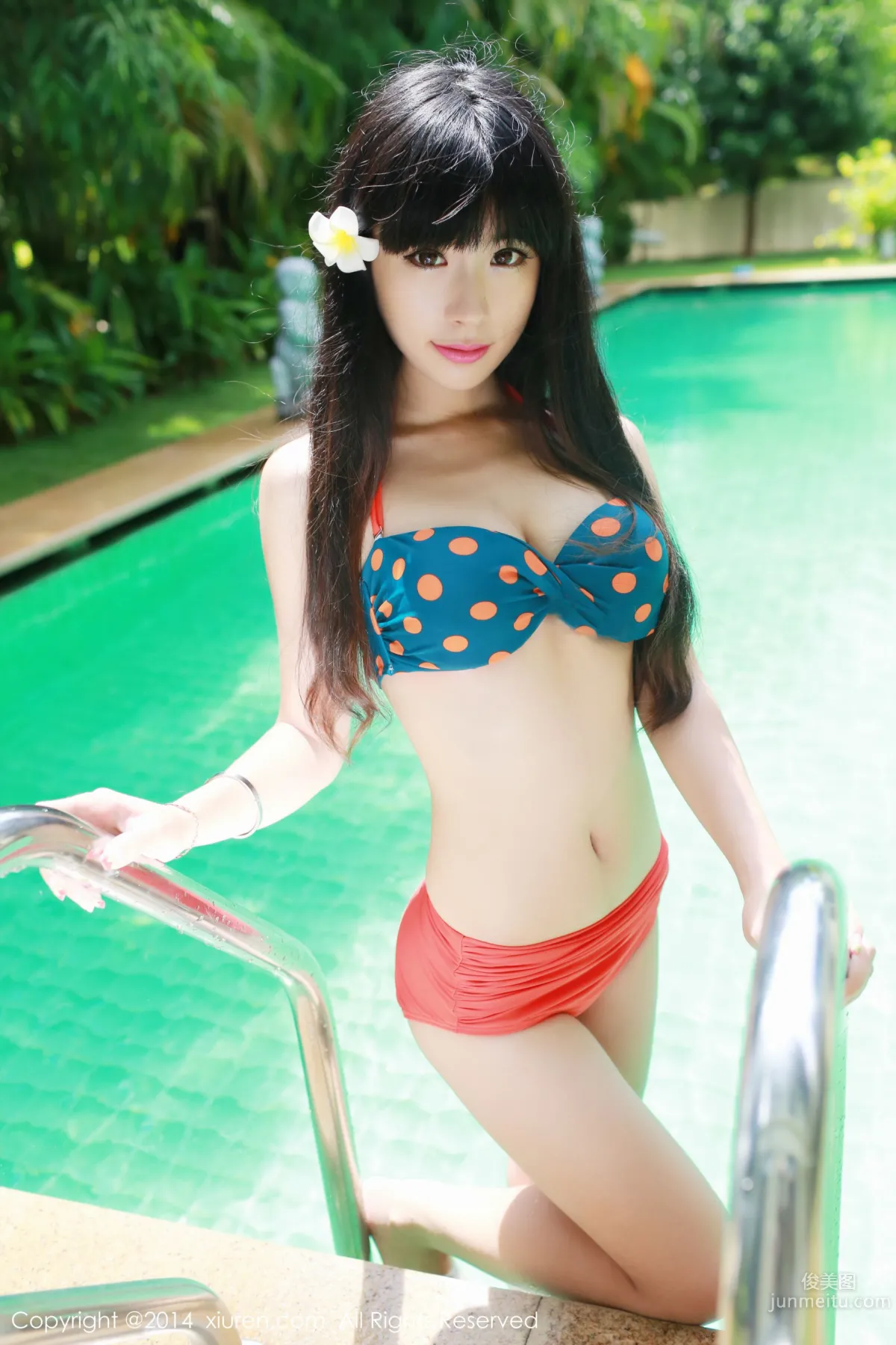 Liu Xueni Verna, Sanya Travel Shoot, Lace Lingerie and Swimwear [XiuRen] No.214 Photo Set photo 35