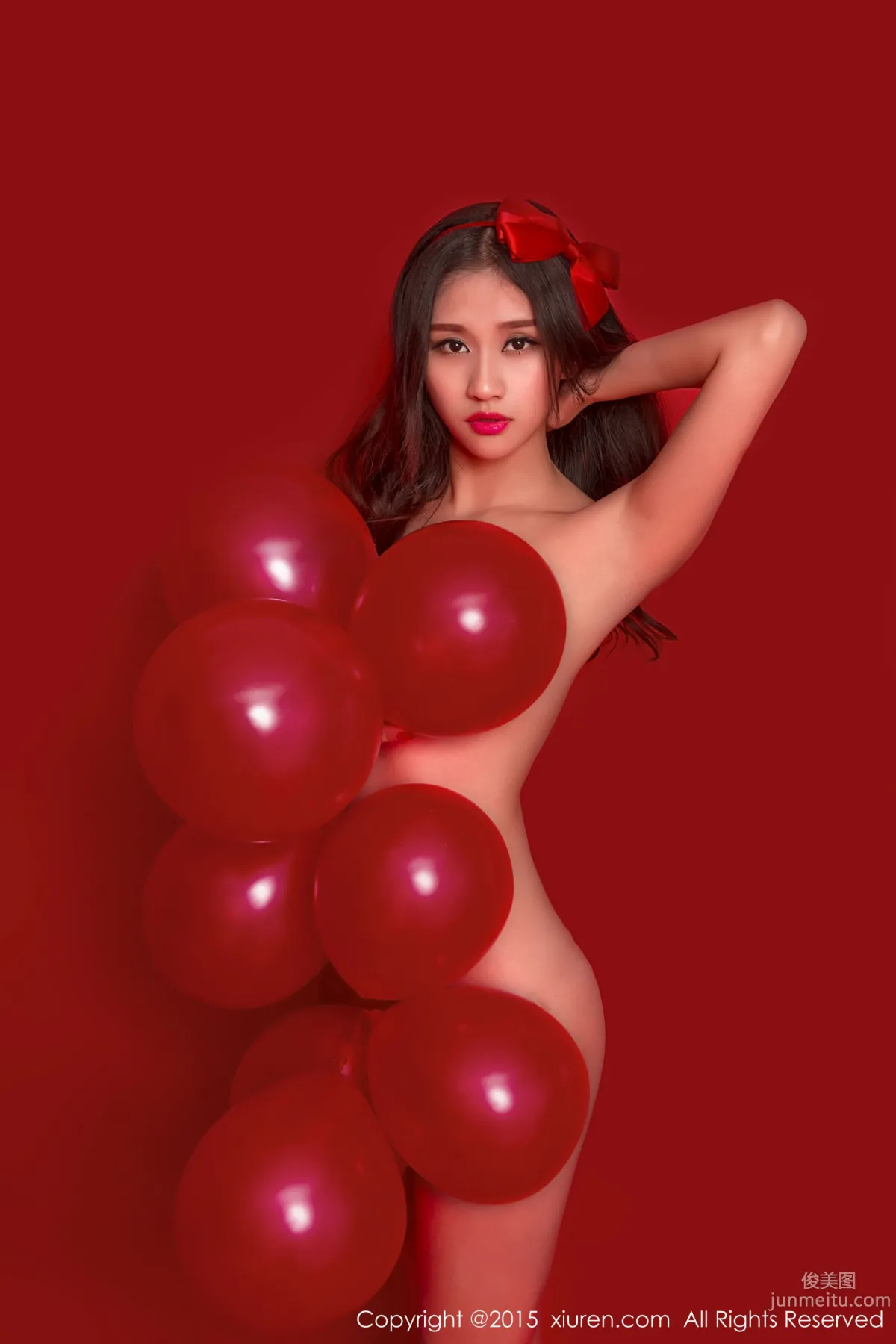 Shi Yu Jiejie, Red Background Theme [XiuRen] No.282 Photo Set photo 5