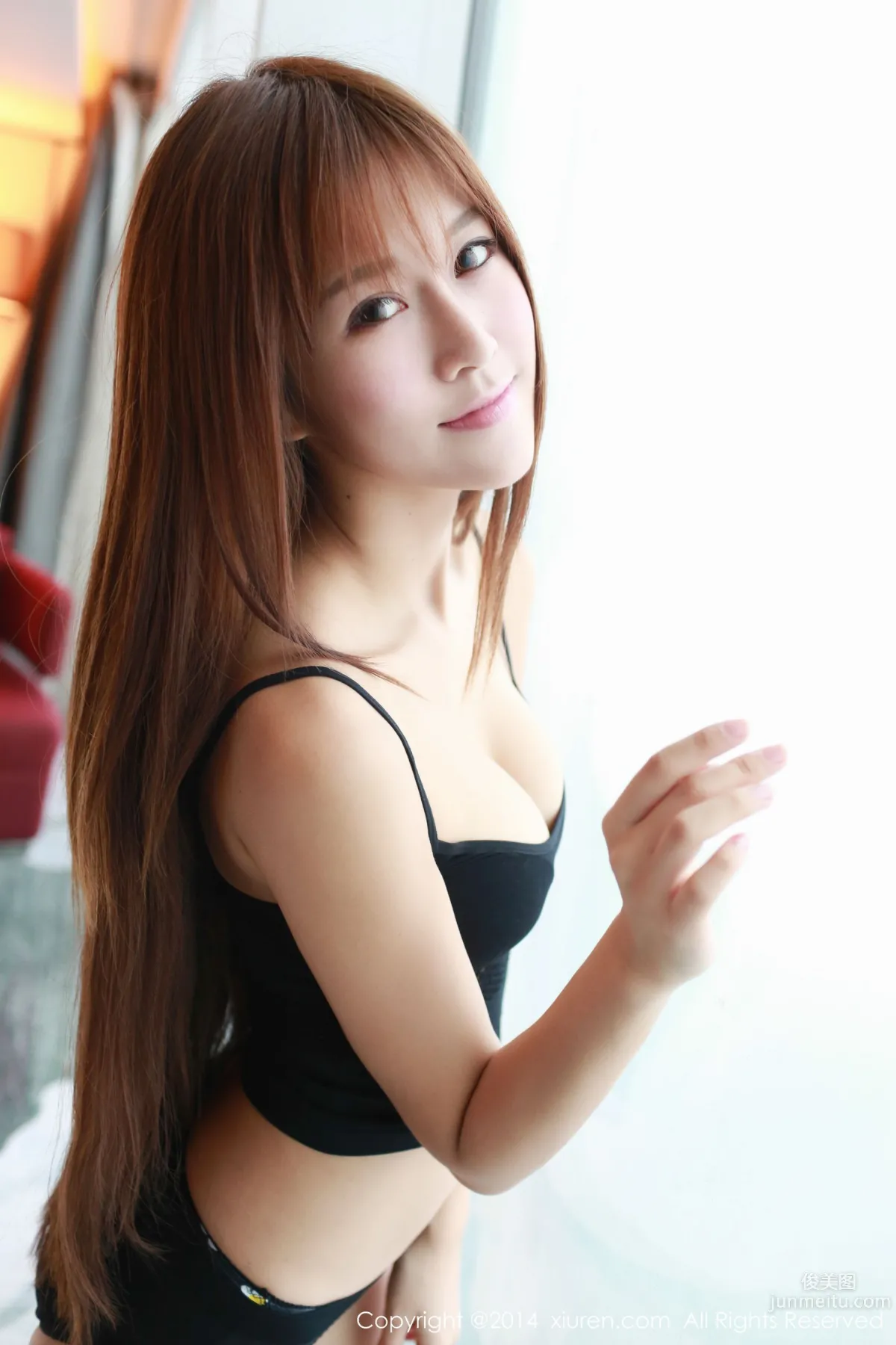 Guangzhou Young Model @Jialin winna (Wen Jialin) [XiuRen] No.245 Photo Set photo 11