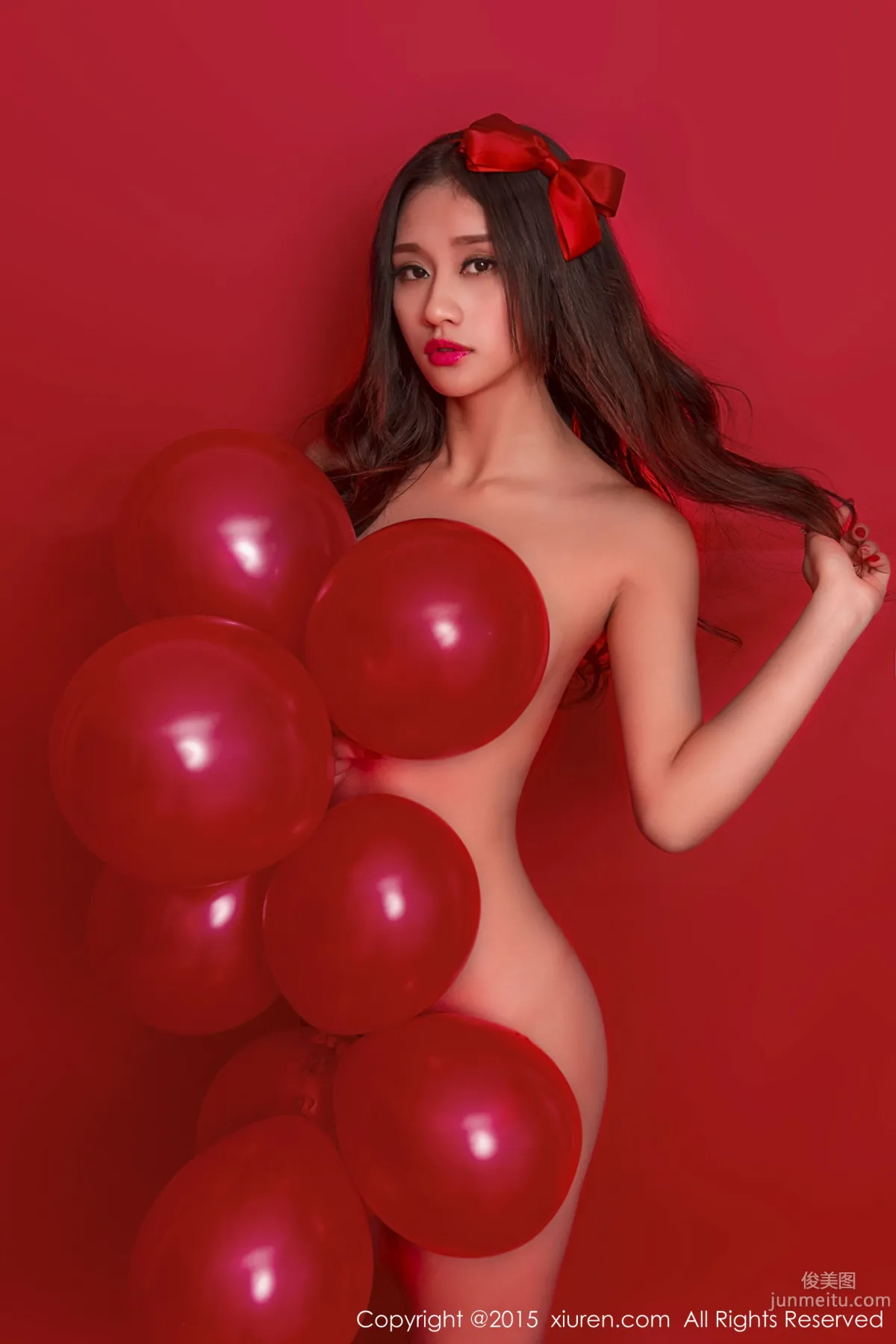Shi Yu Jiejie, Red Background Theme [XiuRen] No.282 Photo Set photo 6