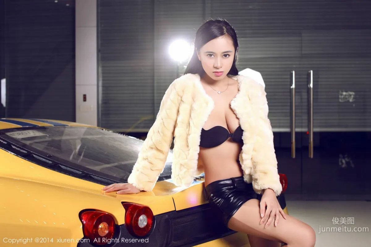 Huang Ke christine, Private Lingerie + Luxury Car Series [XiuRen] No.252 Photo Set photo 39