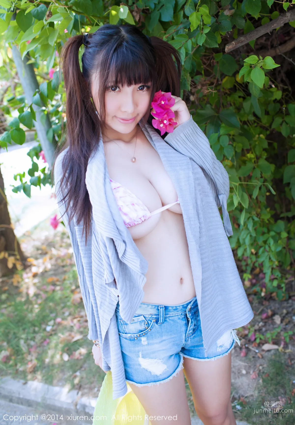Li Zhenji/Xiaoqian sunny Big Bust Lingerie + Seaside Series [XiuRen] No.227 Photo Set photo 35
