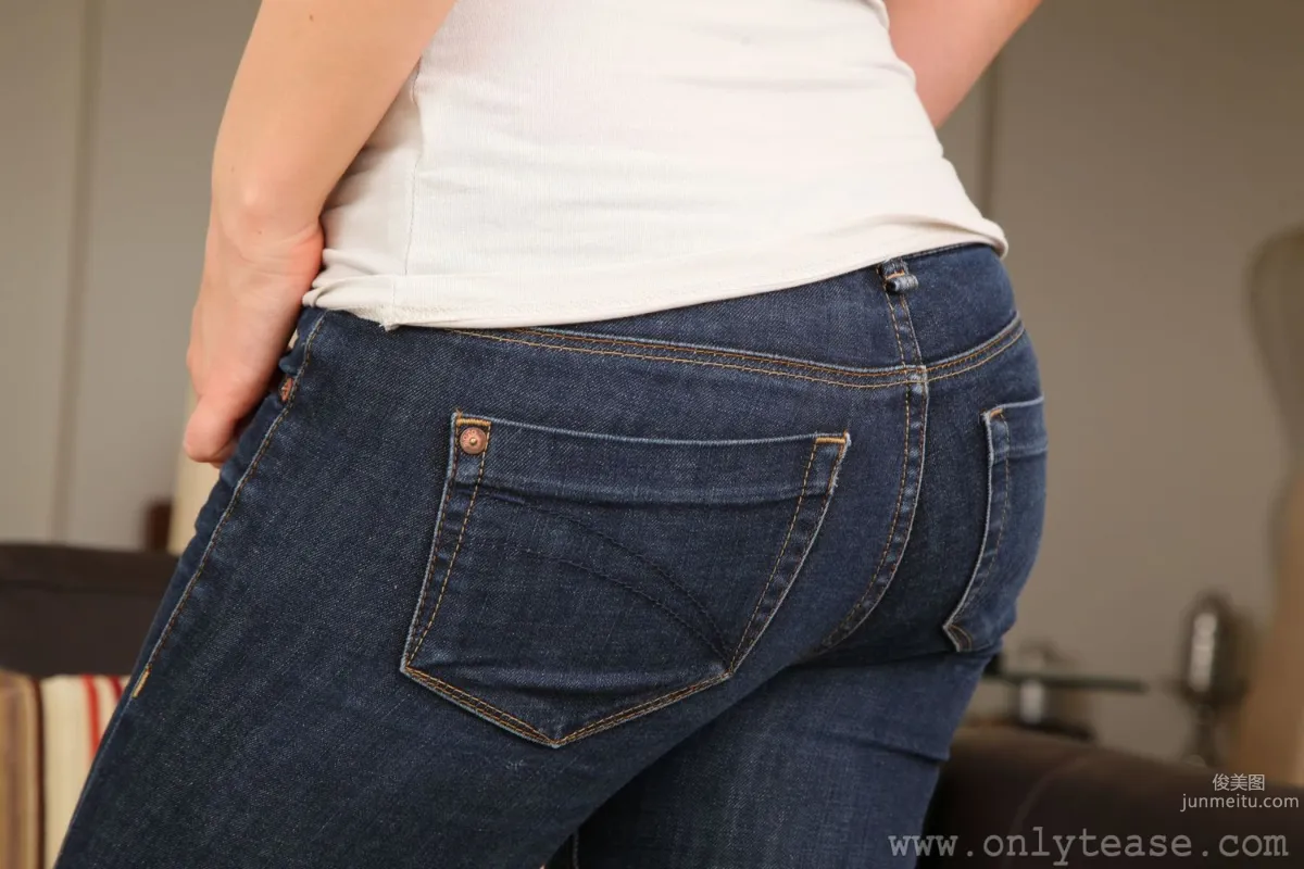 Anastasia: OnlyTease photo 14