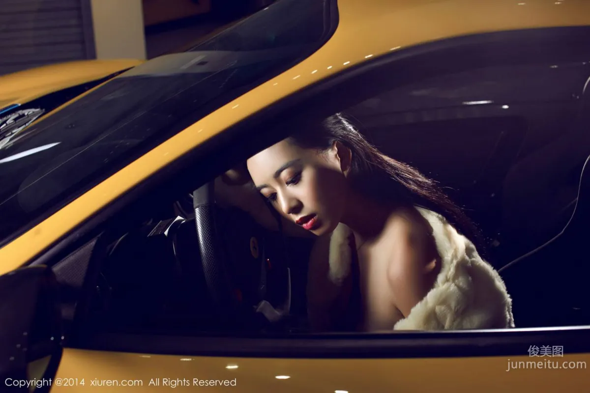 Huang Ke christine, Private Lingerie + Luxury Car Series [XiuRen] No.252 Photo Set photo 45