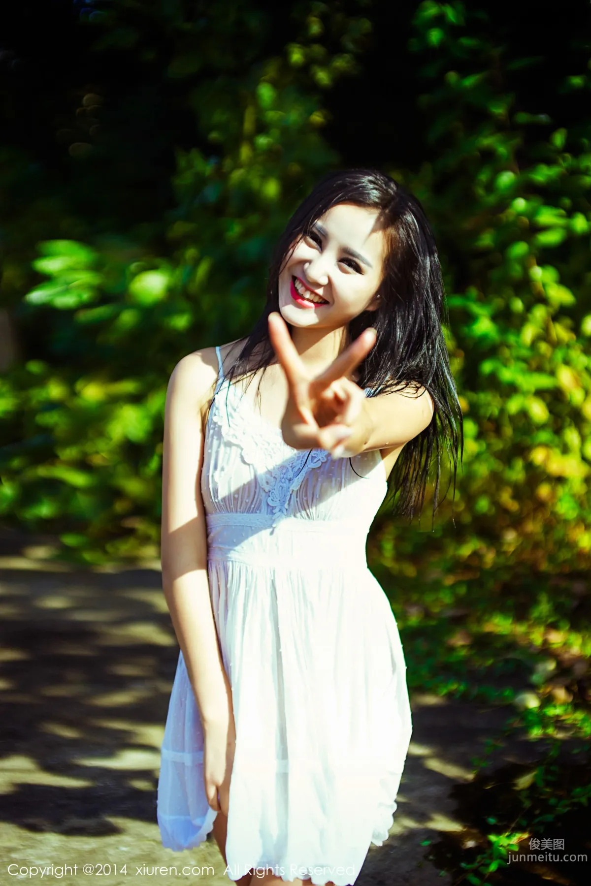 Liu Weila, Girl Under the Scorching Sun [XiuRen] No.226 Photo Set photo 39