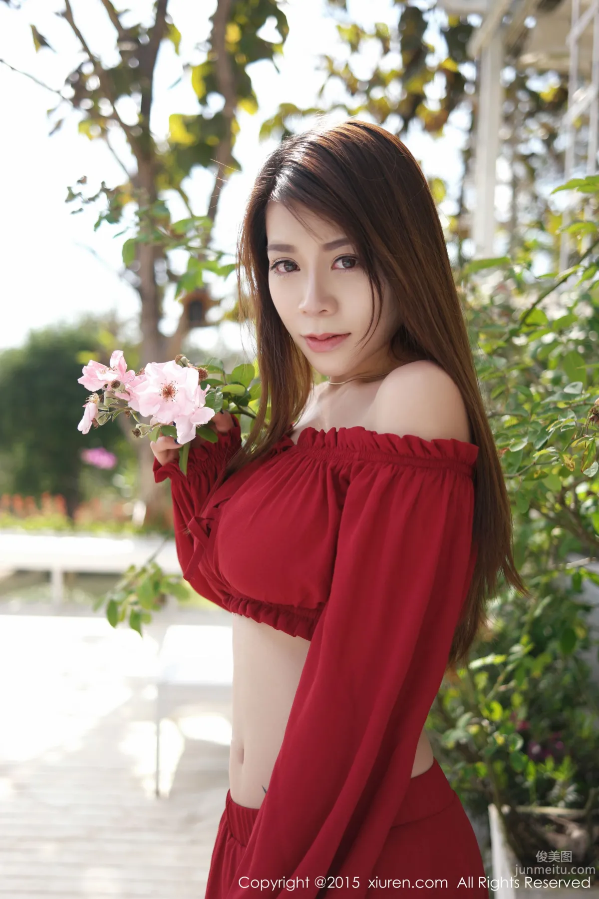 vetiver Jiabao Beier, Thailand Travel Shoot Long Dress Goddess Series [XiuRen] No.303 Photo Set photo 22