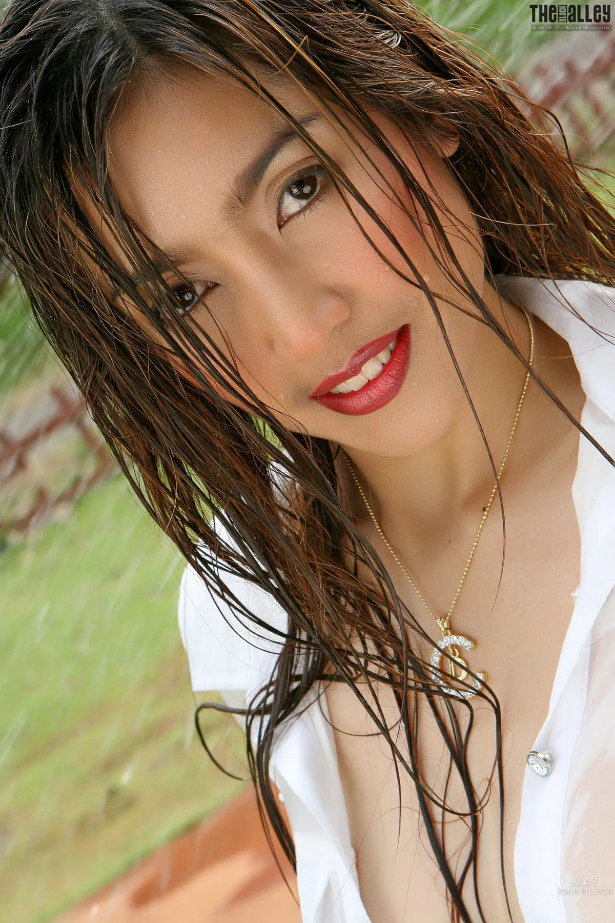 [The Black Alley] Grace Fernando Jeans and Shirt Wet Look Photo Set photo 20