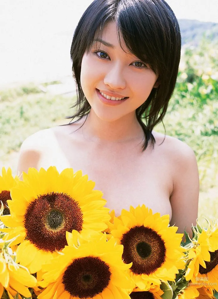 Mikie Hara "The F-Cup Beauty Is Always Full of Energy" Photo Set [YS Web] Vol.181 photo 26