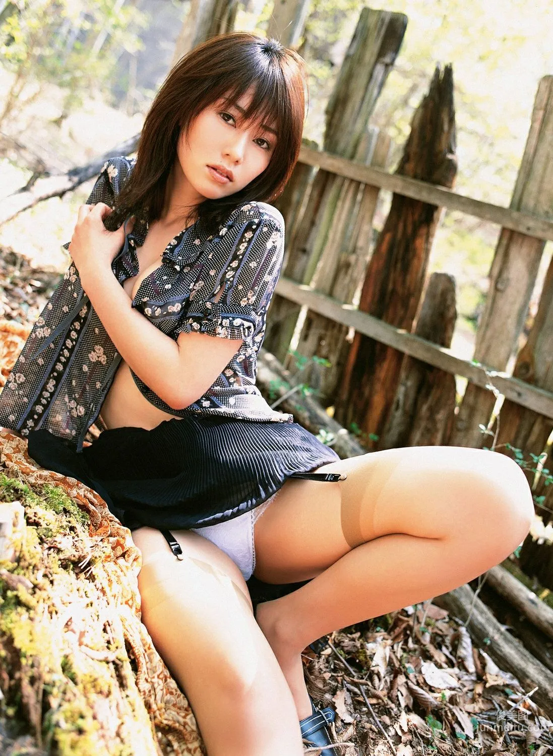 谷桃子《イケナイ誘惑》寫真集 [YS Web] Vol.213 49