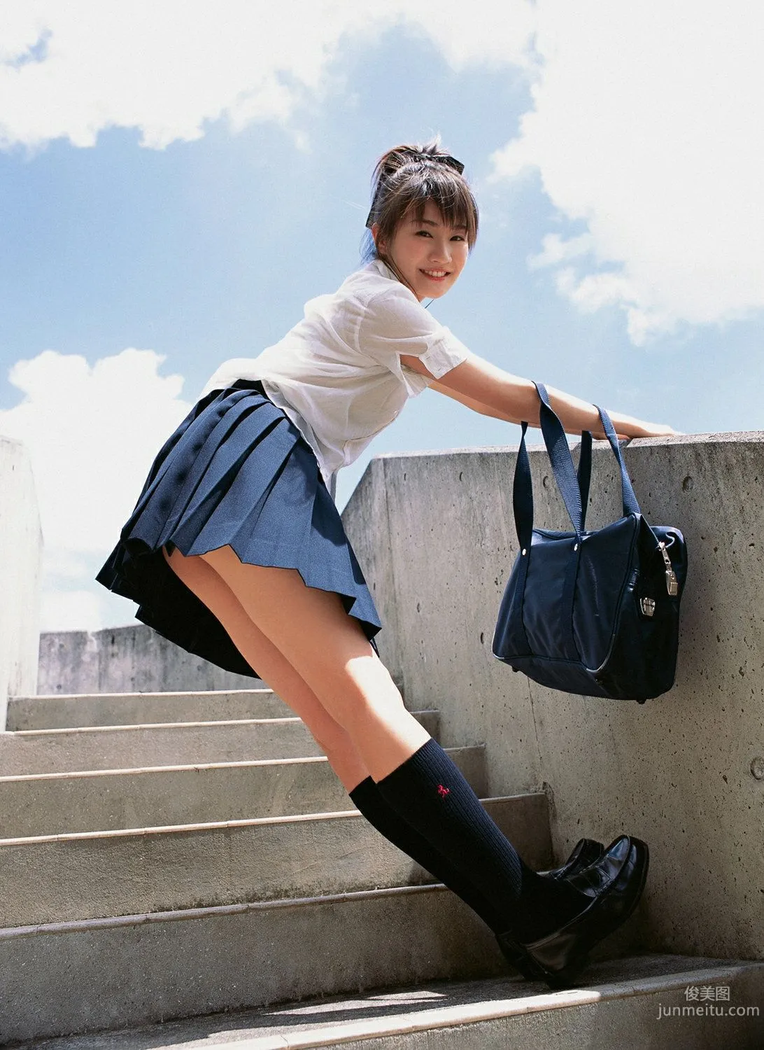 Ai Takabe, Ace Beautiful Girl of the Handkerchief Generation! Photo Set [YS Web] Vol.212 photo 32