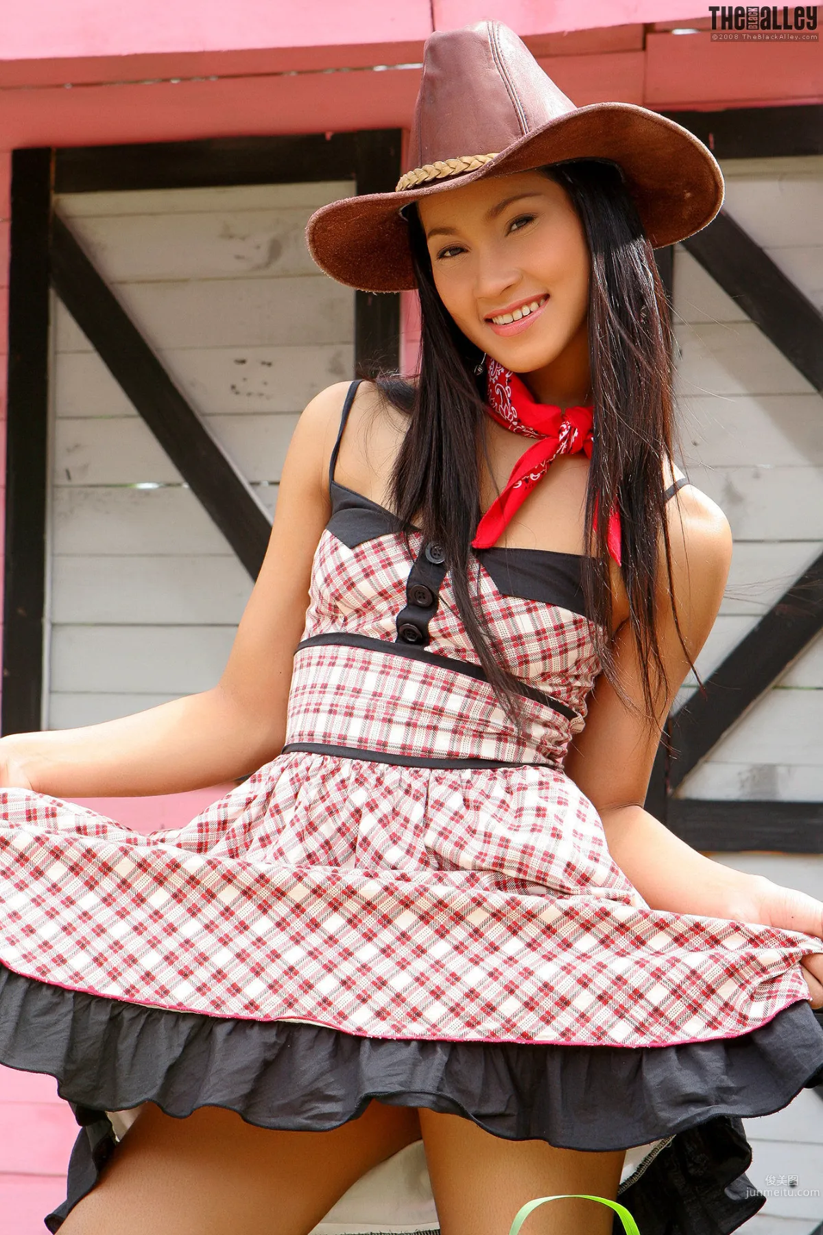 [TheBlackAlley] Sophie Chin 朋克連衣裙 寫真集 22