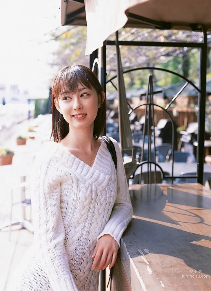 秋山莉奈《HIP! STEP!! JUMP!!!》写真集 [YS Web] Vol.1884