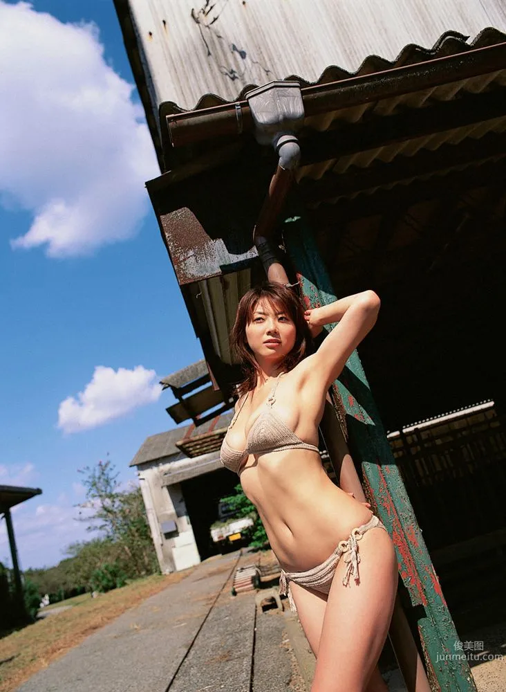相澤仁美《アイof the year》寫真集 [YS Web] Vol.138 27