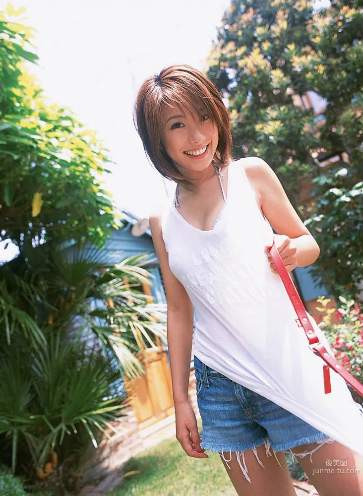 山本梓《Life is Full of Joy》寫真集 [YS Web] Vol.129 9