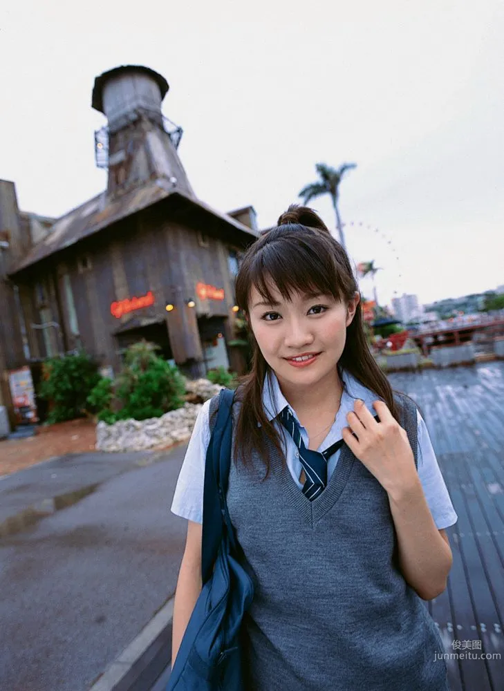 高部あい《もぎたて女子高生アイドル》写真集 [YS Web] Vol.18238