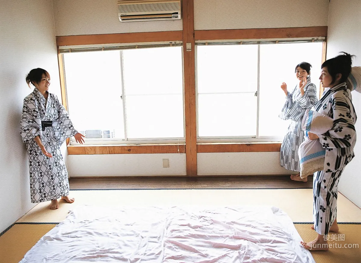 Saaya Irie, Runa Okada, Rio Iguchi 'chase' Photo Set [YS Web] Vol.178 photo 47