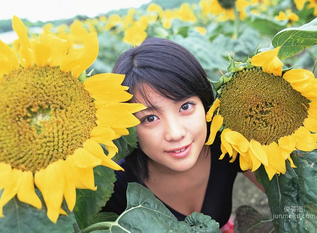 小向美奈子《Now & Then》寫真集 [YS Web] Vol.128 3