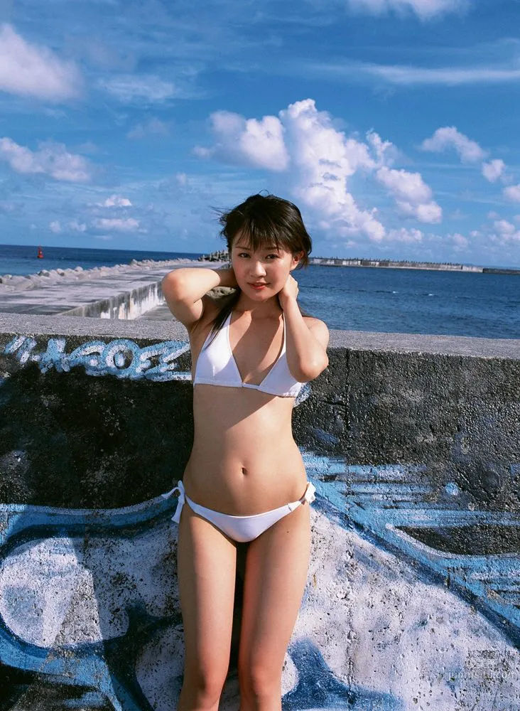 高部あい《もぎたて女子高生アイドル》写真集 [YS Web] Vol.1827