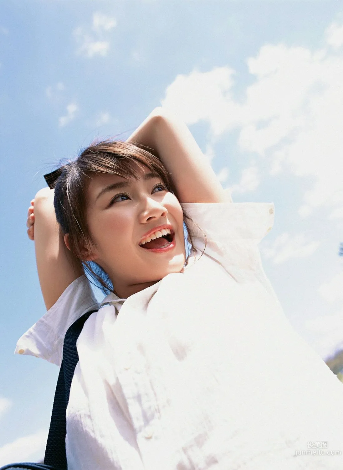 Ai Takabe, Ace Beautiful Girl of the Handkerchief Generation! Photo Set [YS Web] Vol.212 photo 36