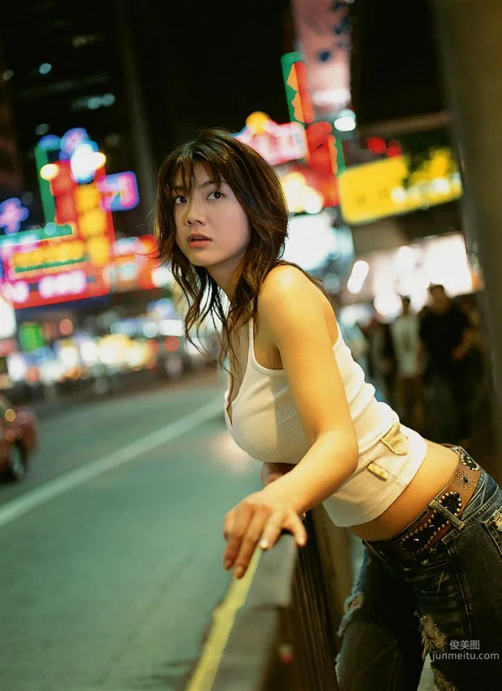 Hitomi Aizawa, Hitomi Shone in the Hong Kong Night, Photo Set [YS Web] Vol.170 photo 38