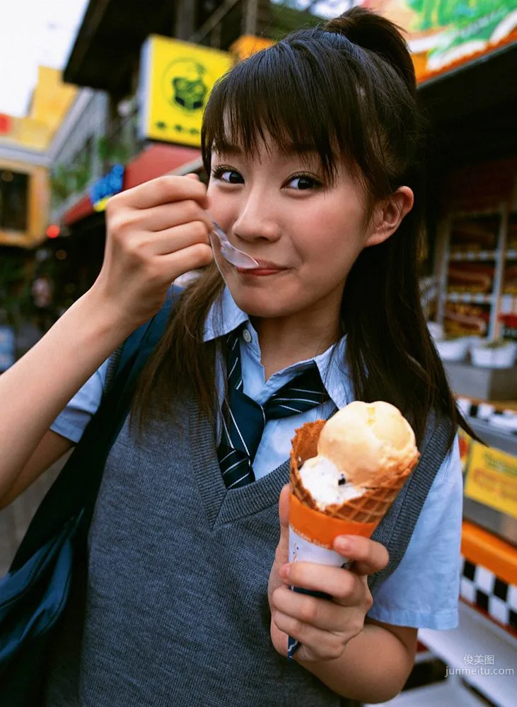 高部あい《もぎたて女子高生アイドル》写真集 [YS Web] Vol.18237