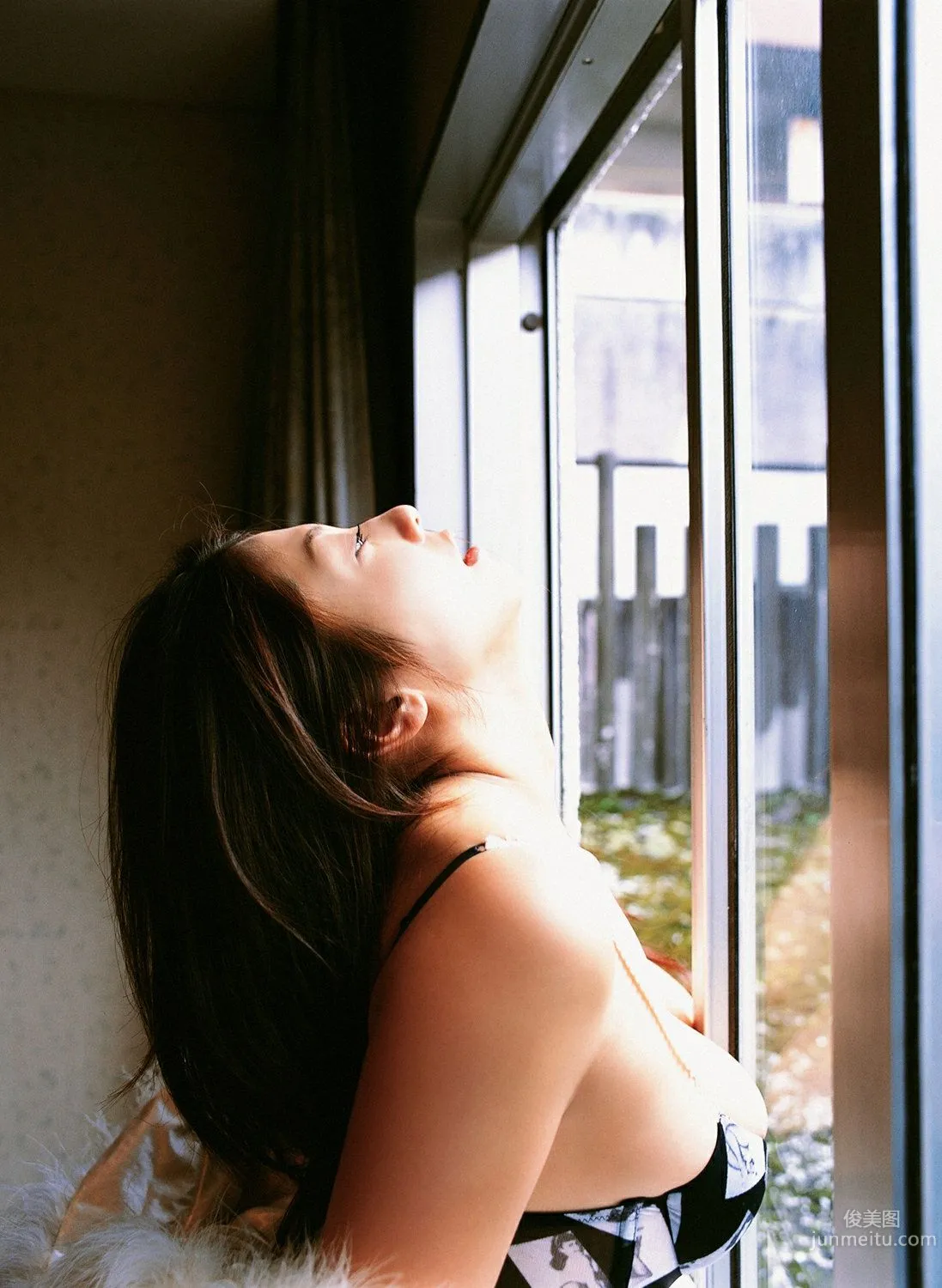 [YS Web] Vol.247 Hitomi Aizawa Photo Set photo 67