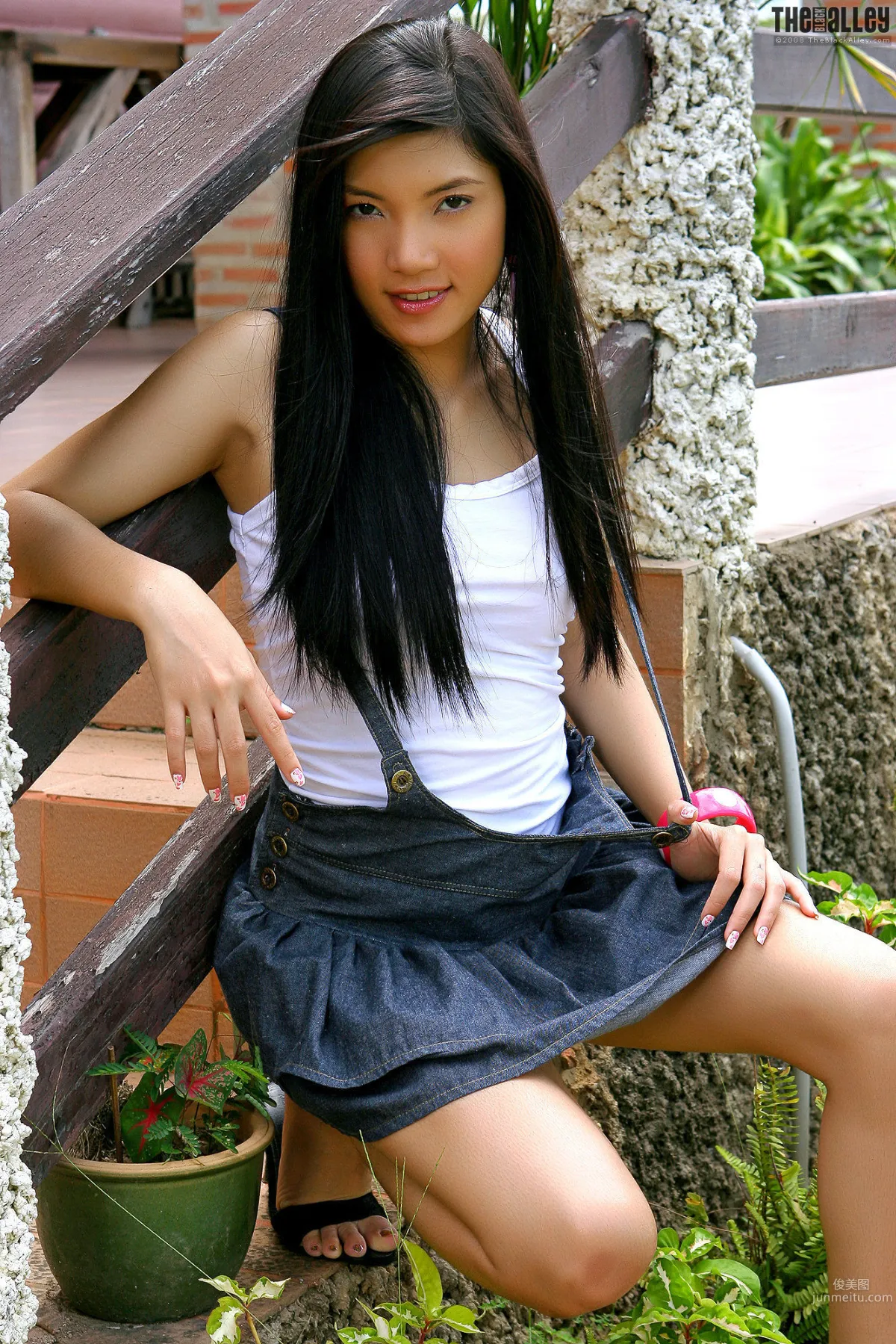 [The Black Alley] Vanessa Tang Denim Suspender Skirt Girl Photo Set photo 22