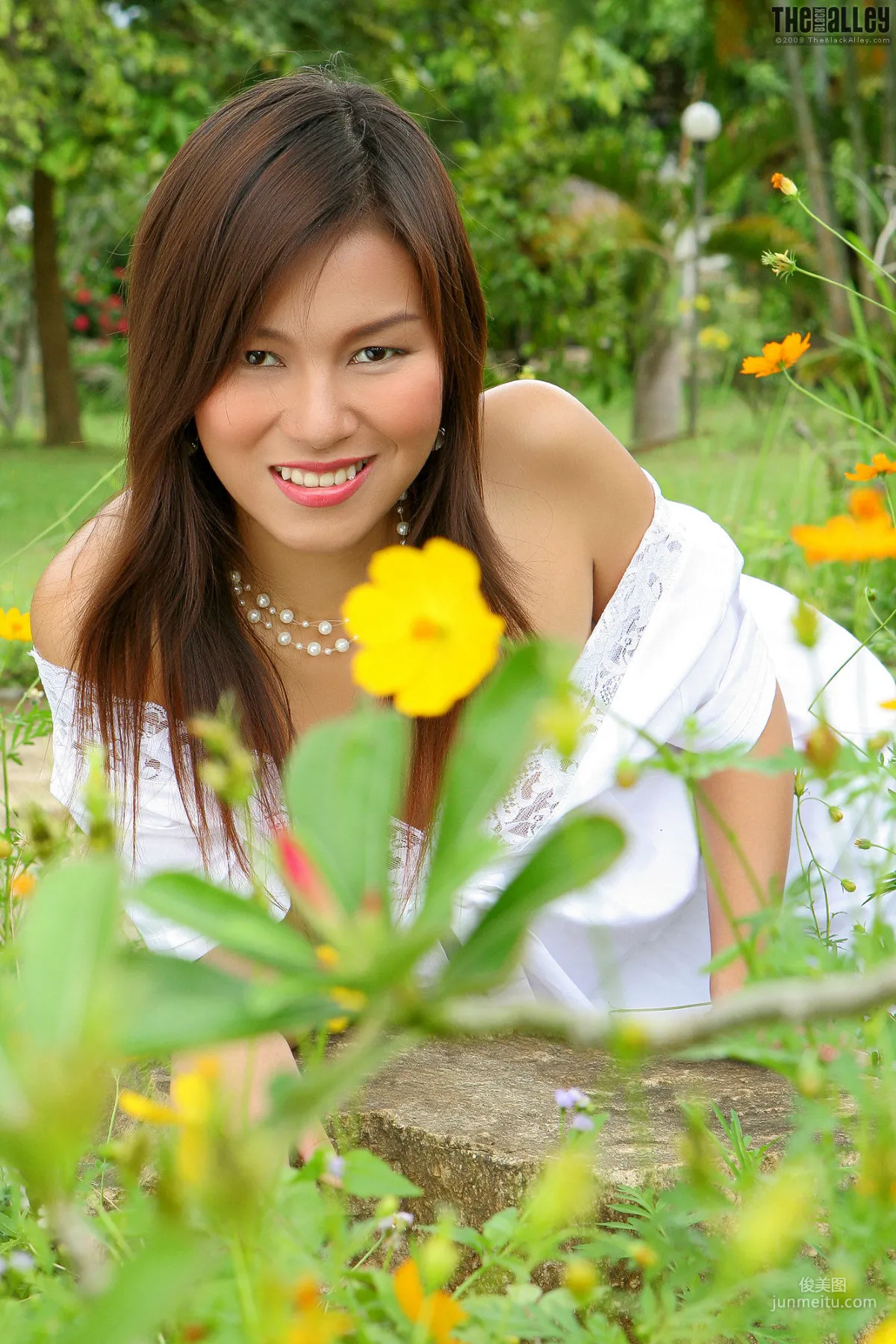 [The Black Alley] Linda Pongsai 01 寫真集 7