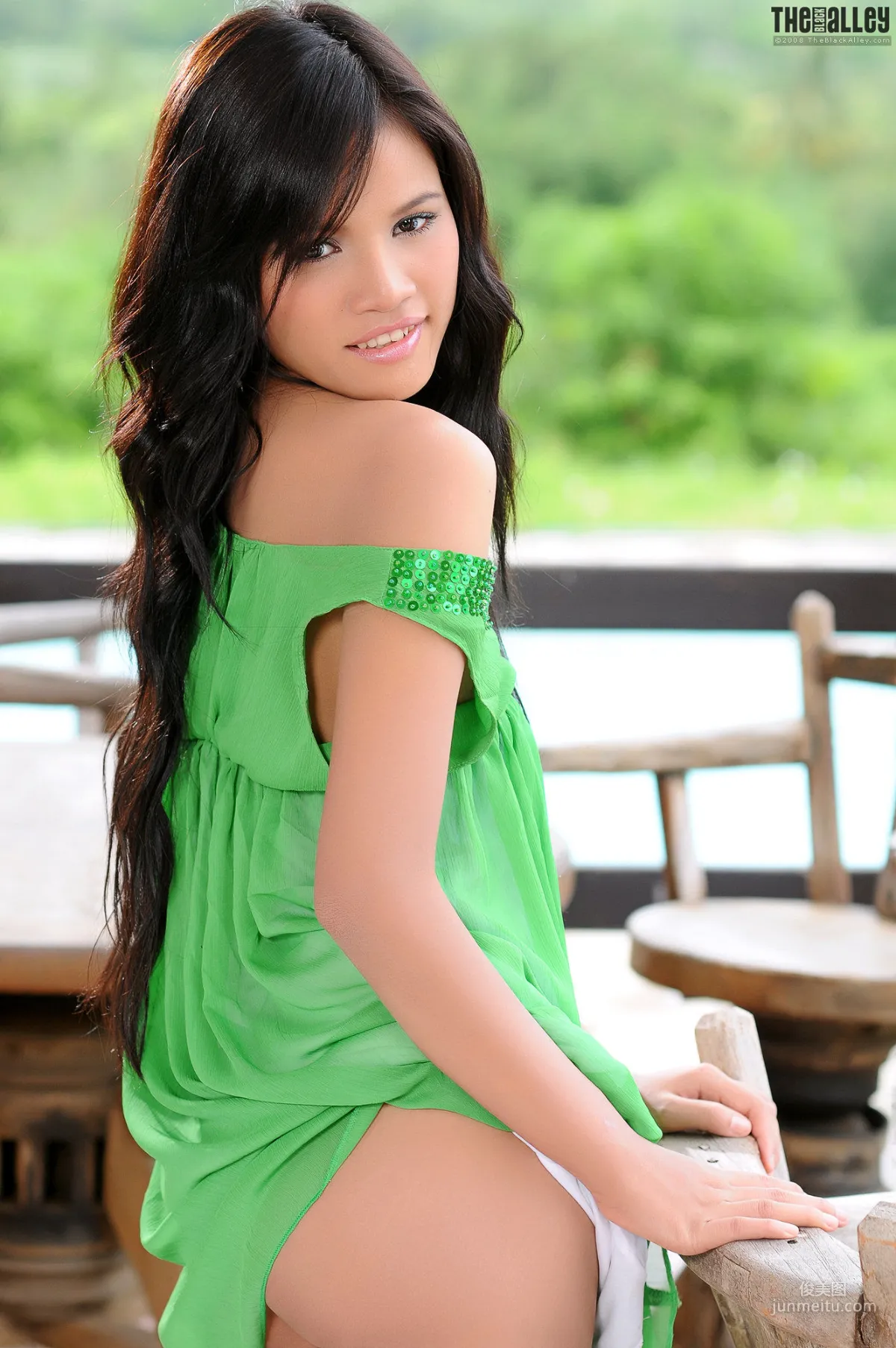 [TheBlackAlley] Honey Koo Green Dress Series Photo Set photo 25