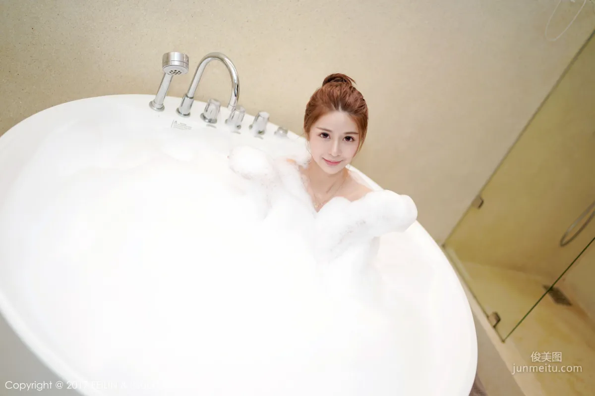 luna Zhang Jingyan 'Bikini + Bold Wet Look + Bathroom Bubble Bath' [FeiLin] Vol.114 Photo Set photo 29