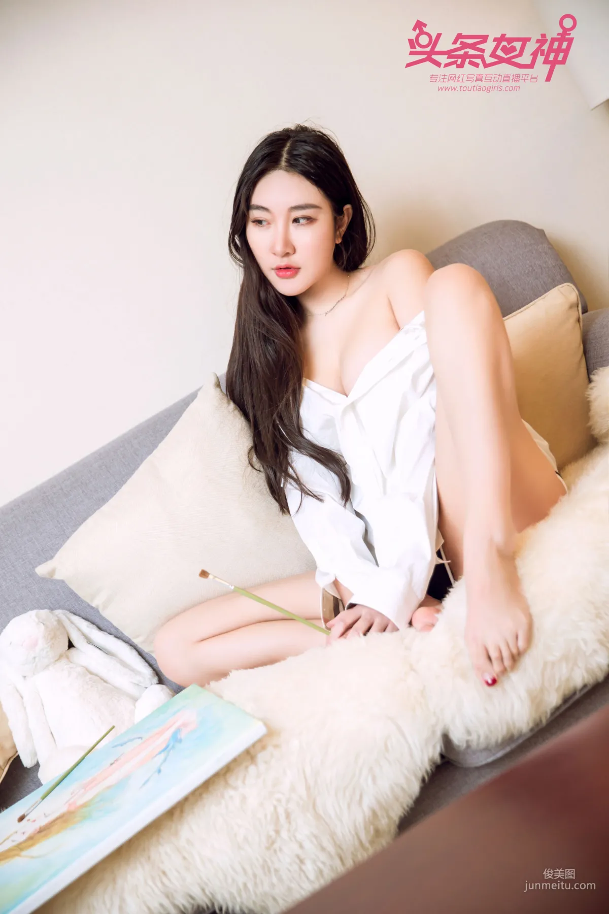 An Yuqi, Girl in the Painting [TouTiao Goddess] Photo Set photo 8