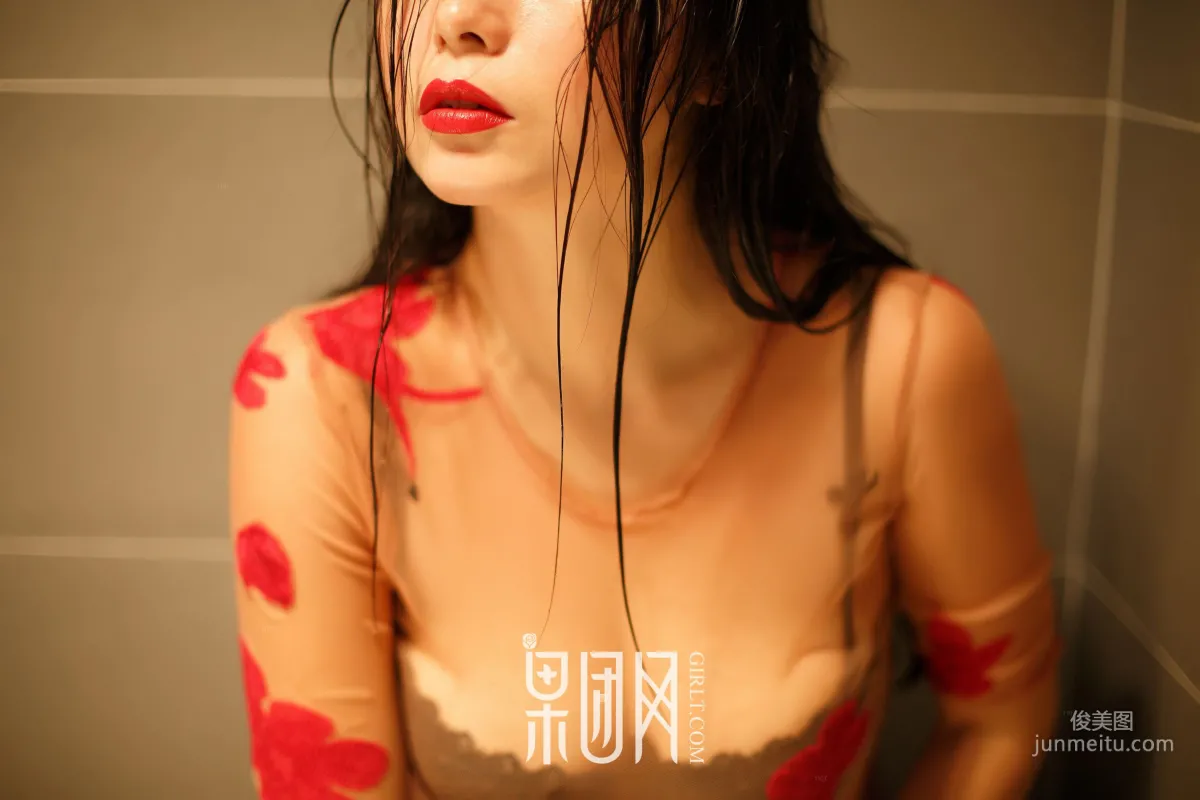 Girlt No. 074 photo 9