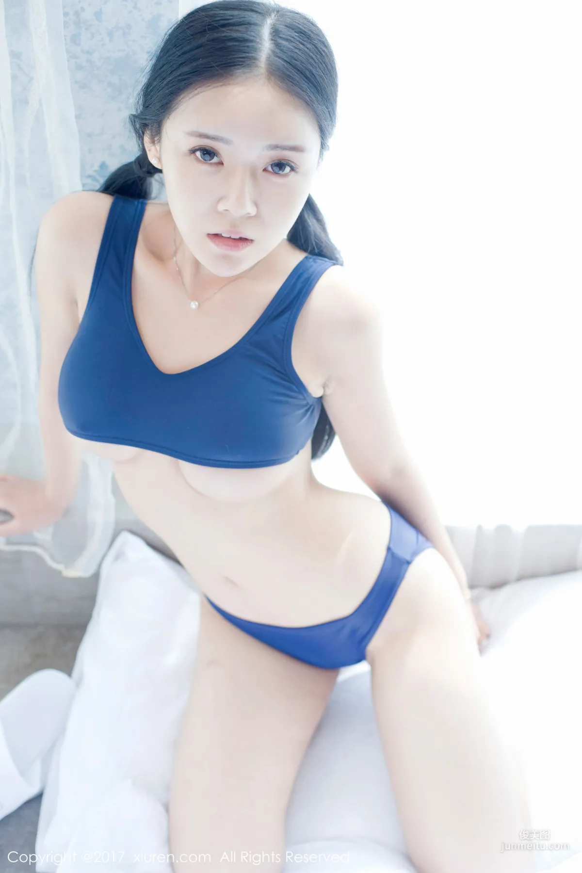 Hong Qiqiu 'Baby Face and Big Bust, a Girl Not Yet Shed of Childishness' [XiuRen] NO.841 Photo Set photo 13
