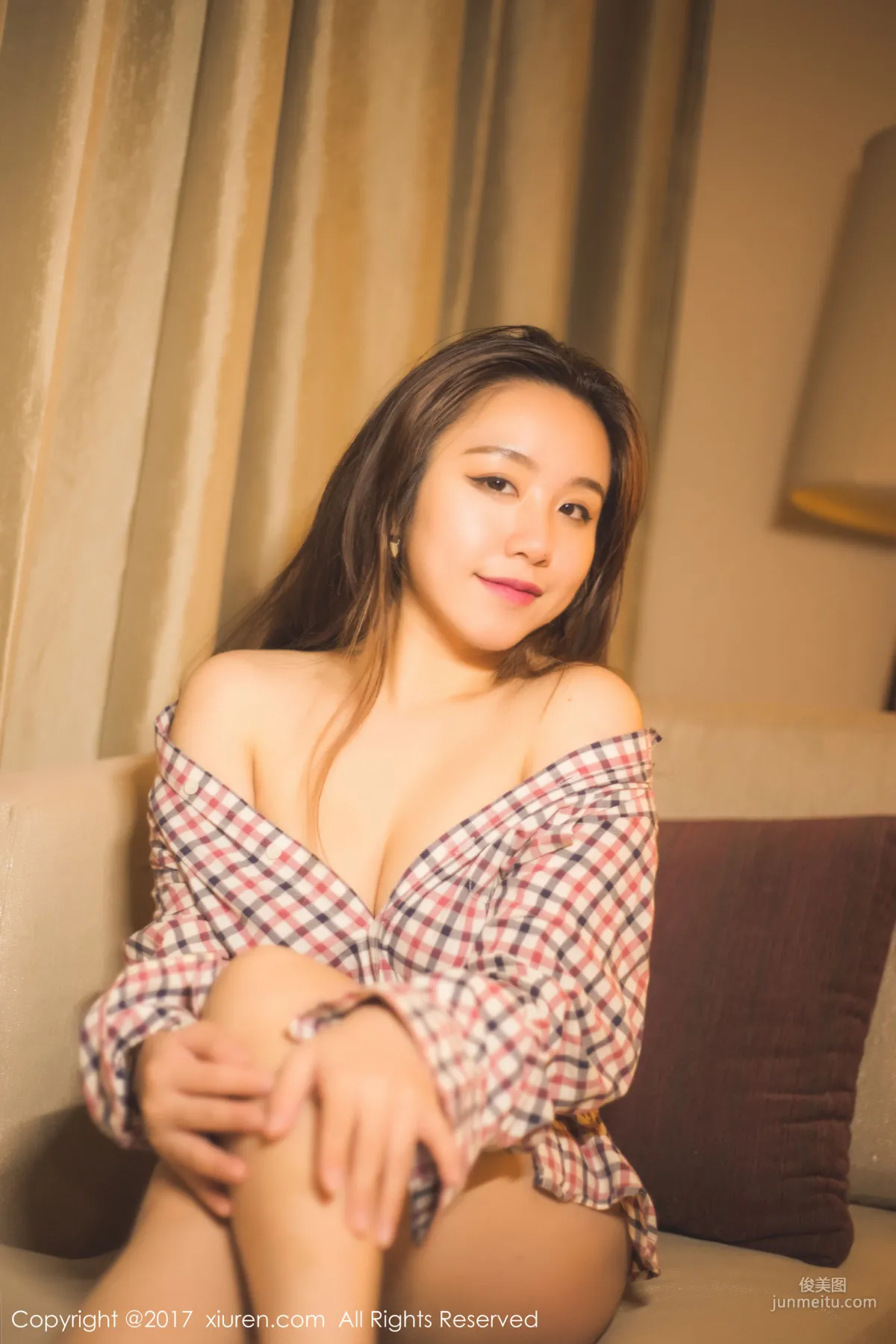 Chibai Caide vi Caicai, Sexy Lady [XiuRen] NO.823 Photo Set photo 1