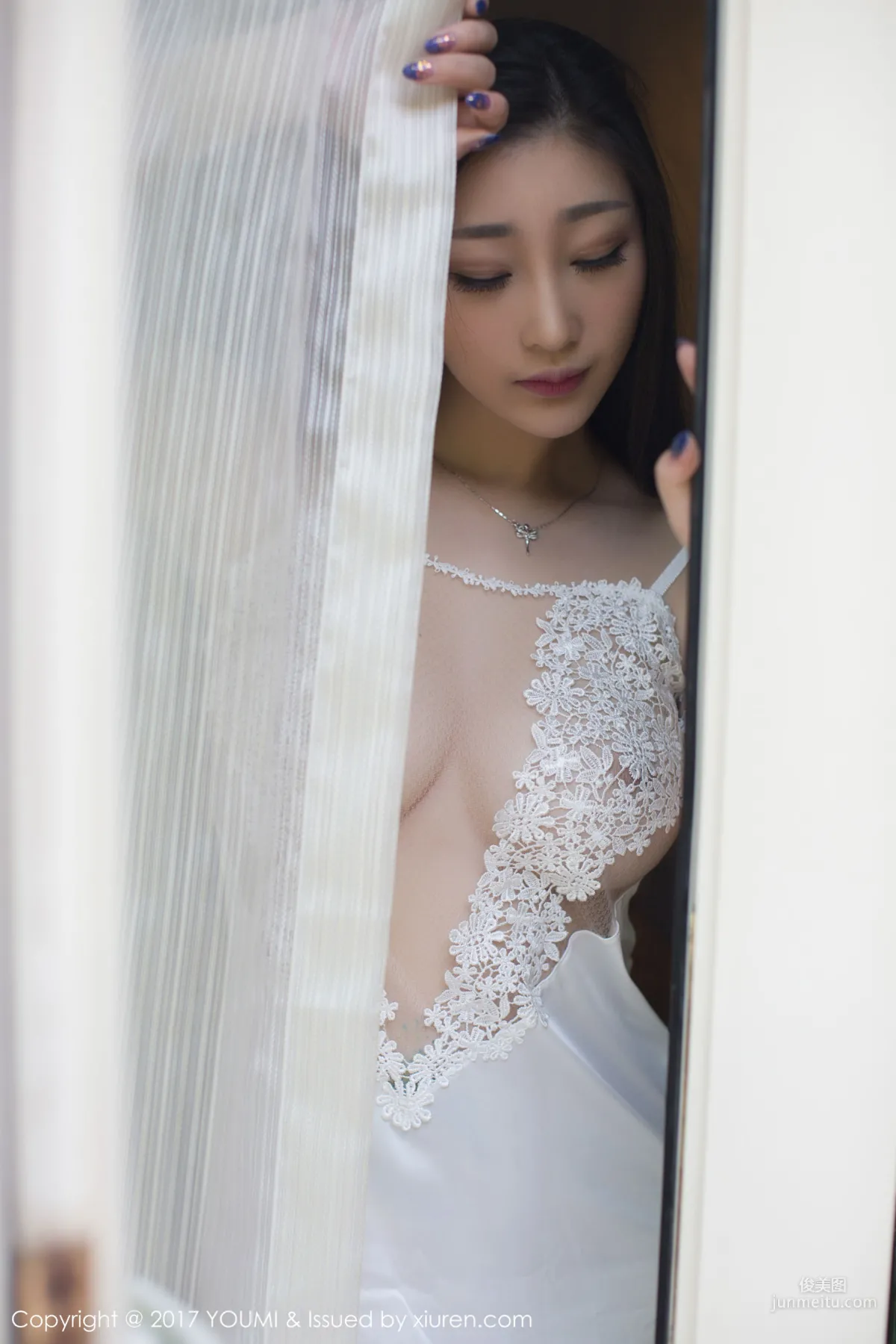 Daji Toxic, SM Handcuffs Uniform Temptation + Semi-Transparent Lace Suspenders [YouMi] Vol.077 Photo Set photo 37