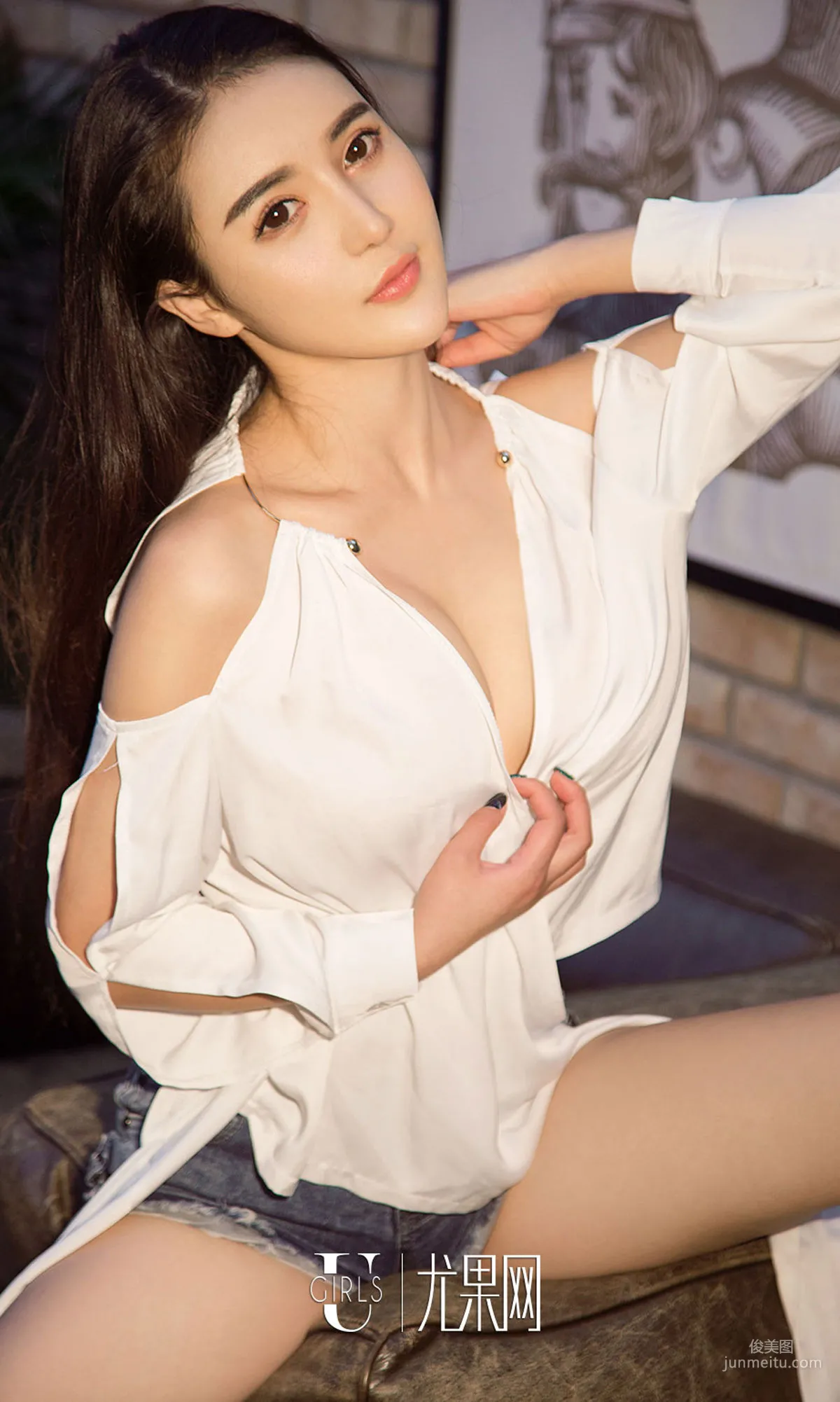Tracy《絲絨兔女郎》 [尤果圈Ugirls] NO.896 寫真集 7