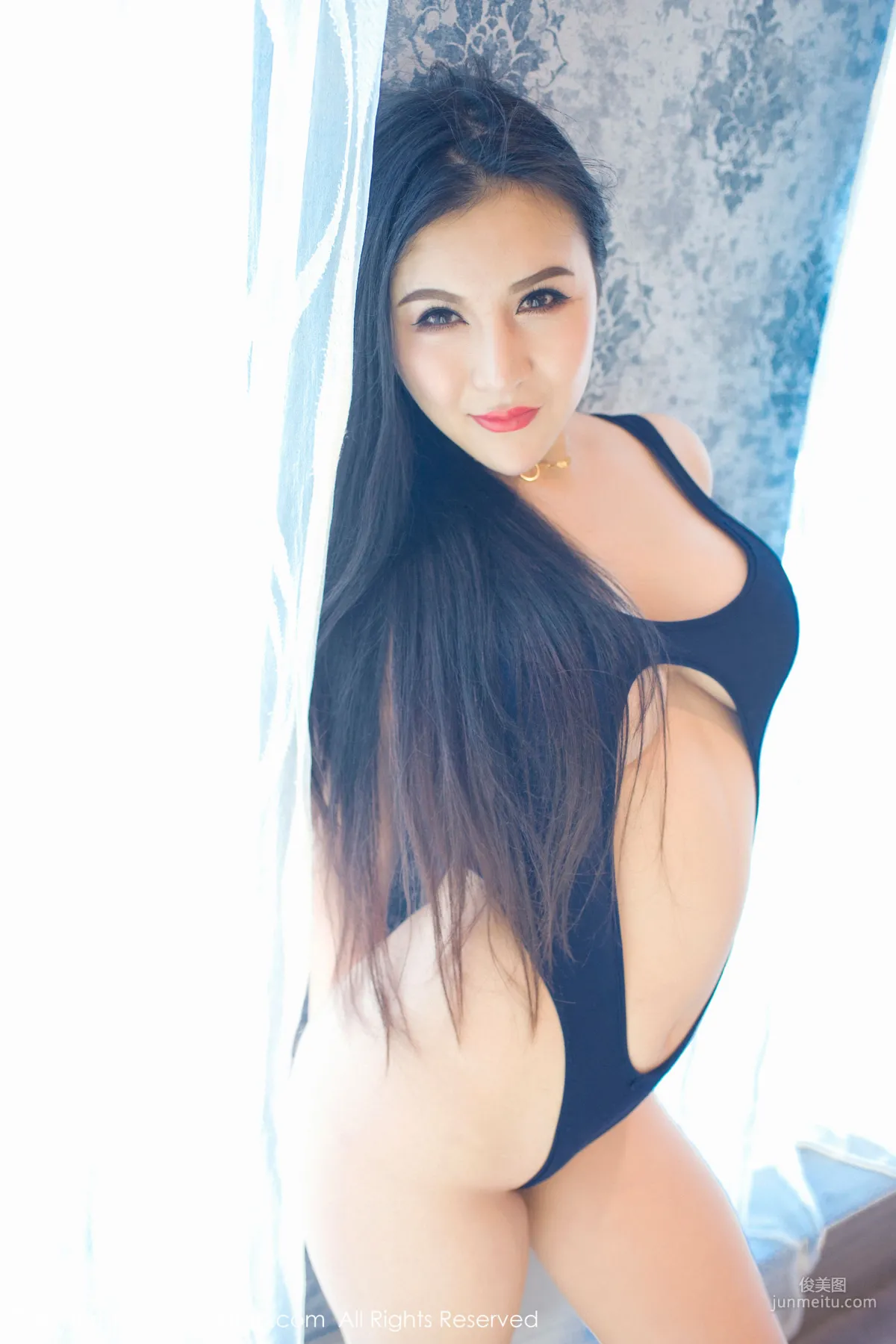 Yi Nuo, Classic Maid Outfit + Japanese Style Hollow School Swimsuit [XiuRen] NO.829 Photo Set photo 19