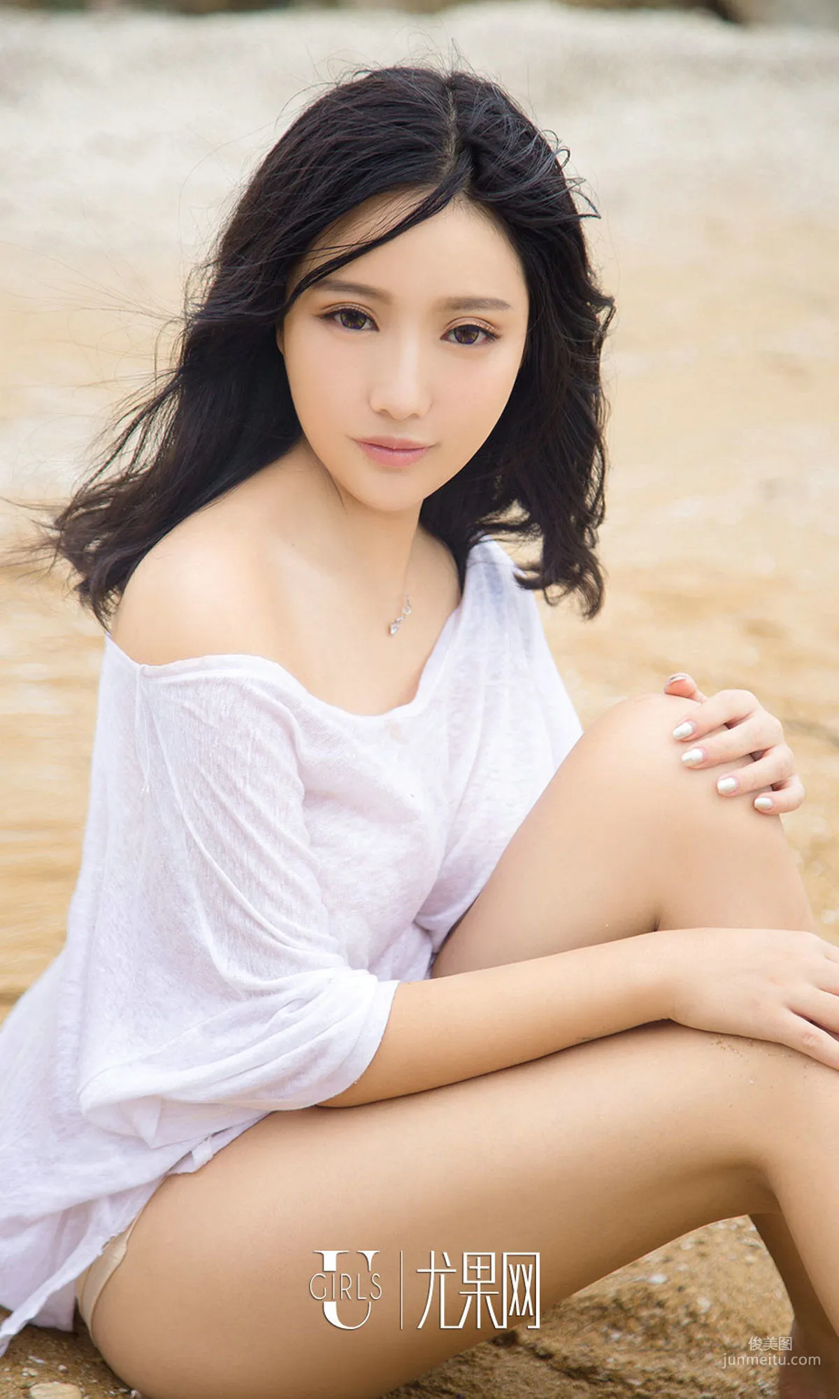 Ni Yeteng Hitting the Rocks [Ugirls] NO.864 Photo Set photo 11