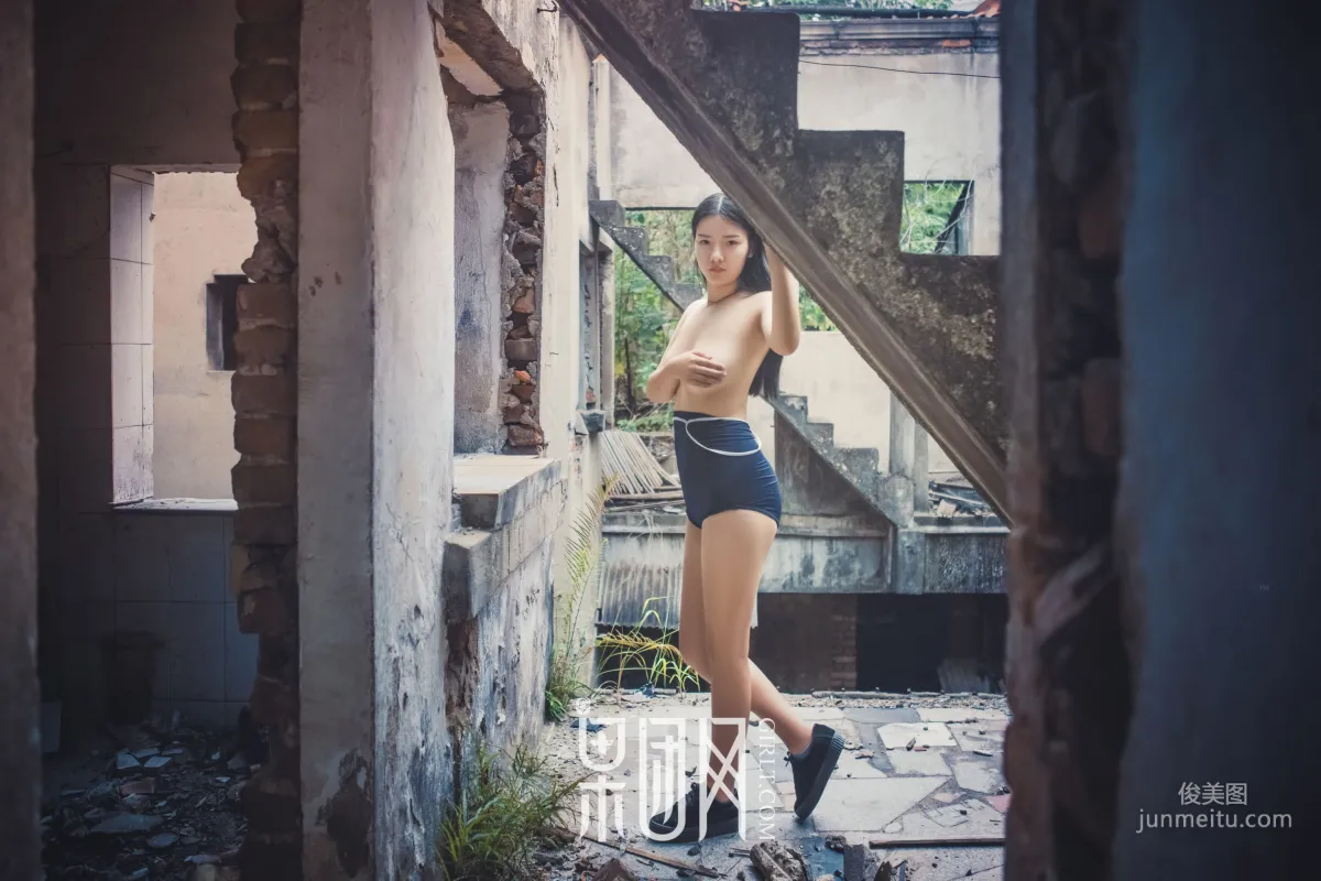 In the Silent and Dilapidated Old House, a Steamy Scene Is Unfolding! [Girlt] NO.089 Photo Set photo 30
