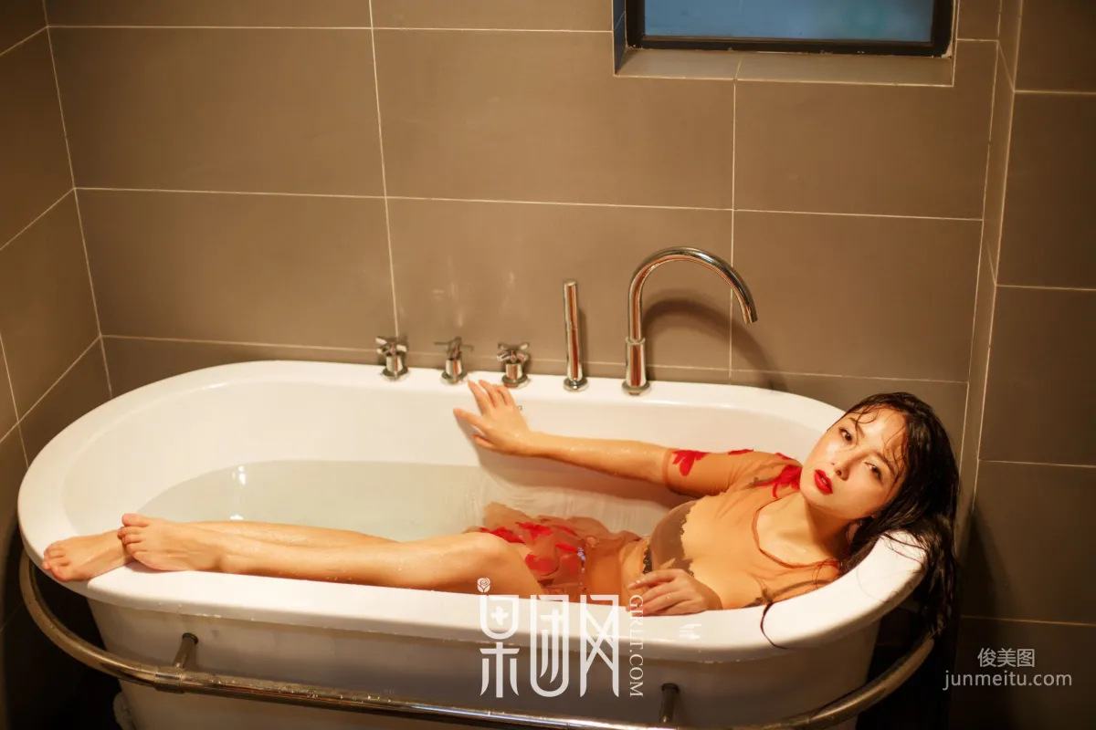Girlt No. 074 photo 17