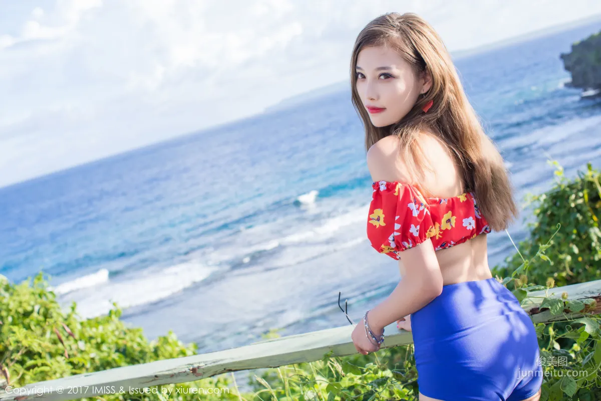 Yang Chenchen sugar, Outdoor Fresh Big Show Beautiful Legs Series [IMISS] Vol.189 Photo Set photo 31