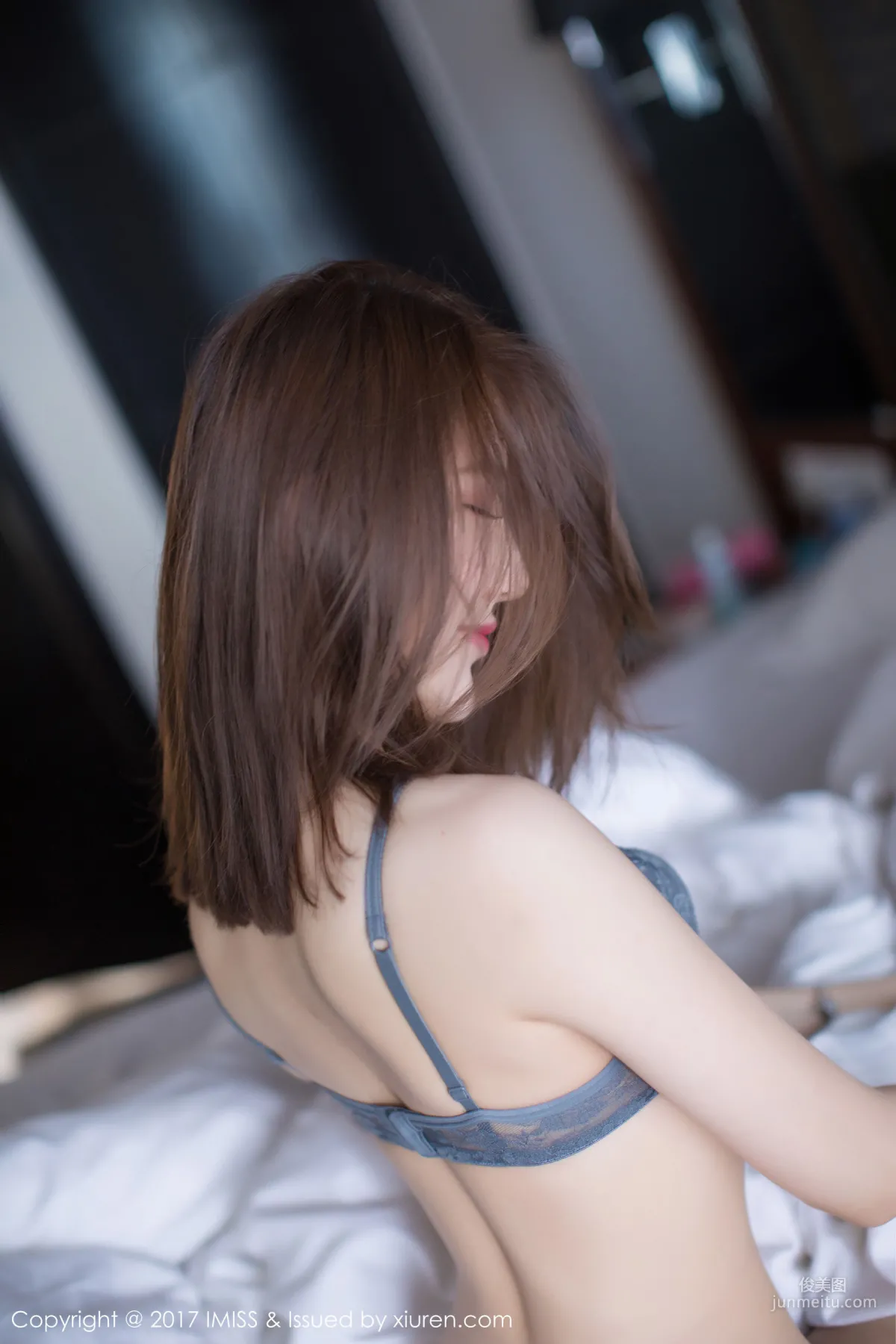 Liu Yining Lynn, Lace Lingerie + Sexy Dudou [IMISS] Vol.186 Photo Set photo 6