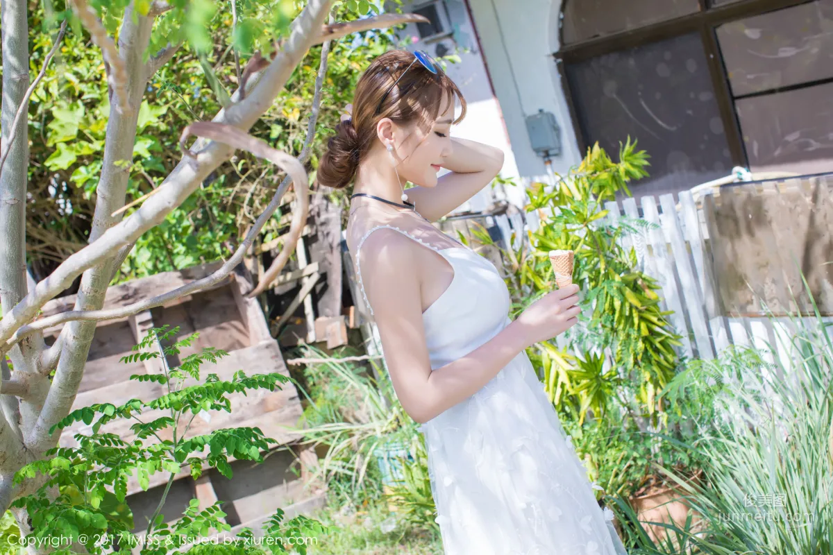 Yuwei Vivian Sexy OL + Fresh White Long Dress [IMISS] Vol.191 Photo Set photo 17