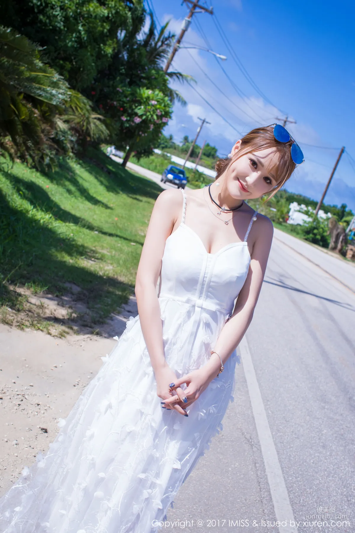 Yuwei Vivian Sexy OL + Fresh White Long Dress [IMISS] Vol.191 Photo Set photo 22