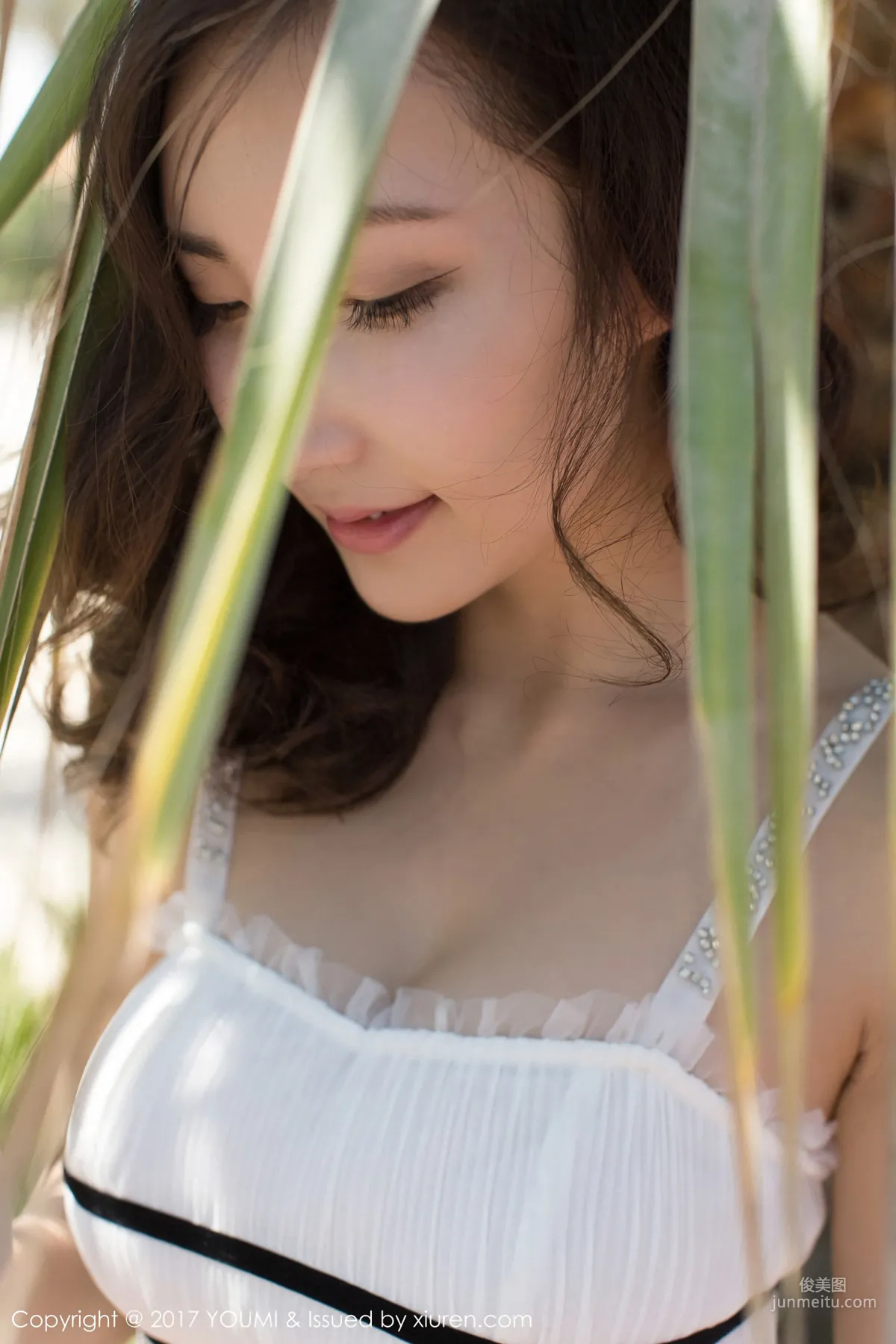 Yumi- Youmei Dubai Travel Shoot Beach Goddess [YouMi] Vol.078 Photo Set photo 43