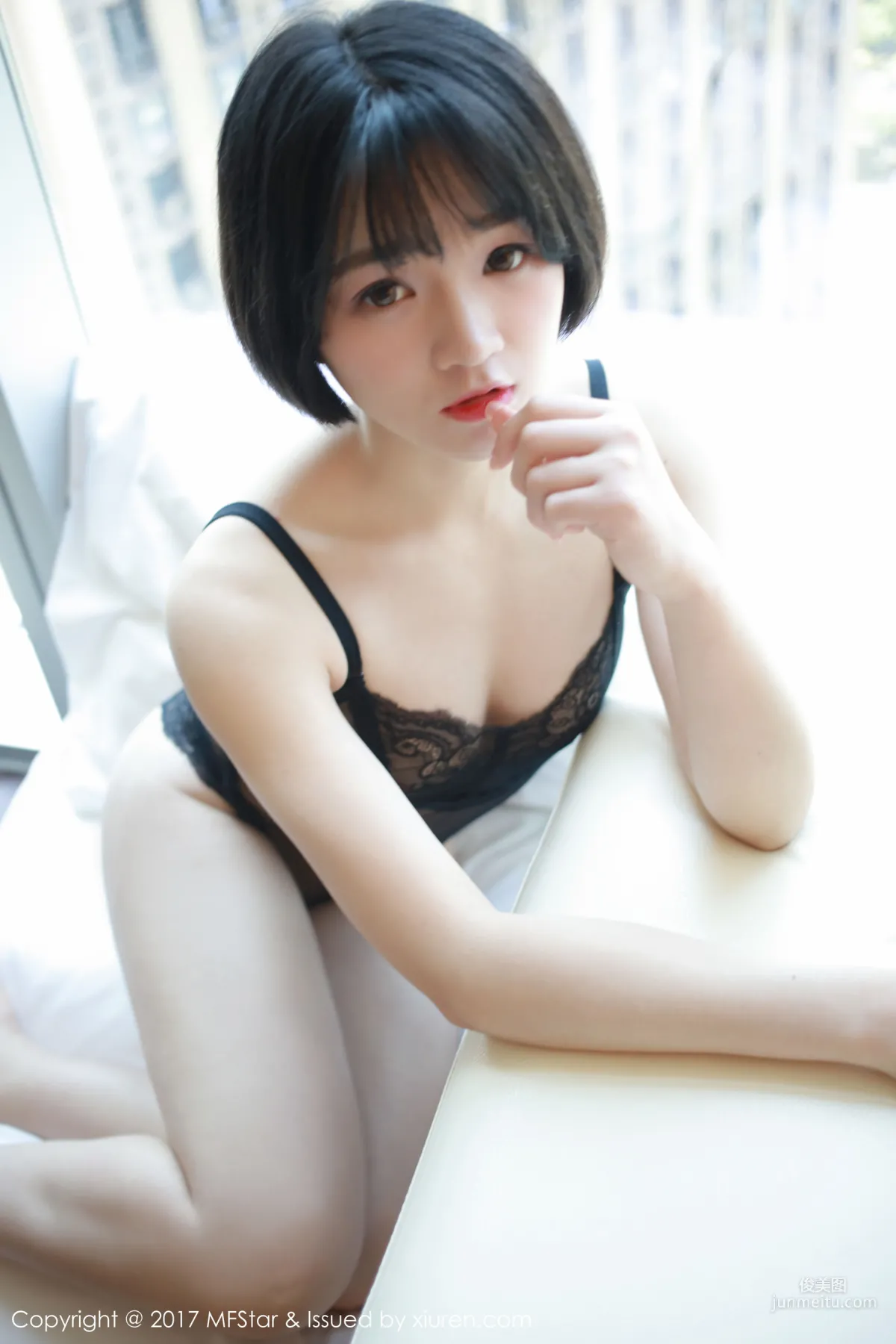 悦爷妖精《妖艳的玫瑰》 [模范学院MFStar] Vol.110 写真集1
